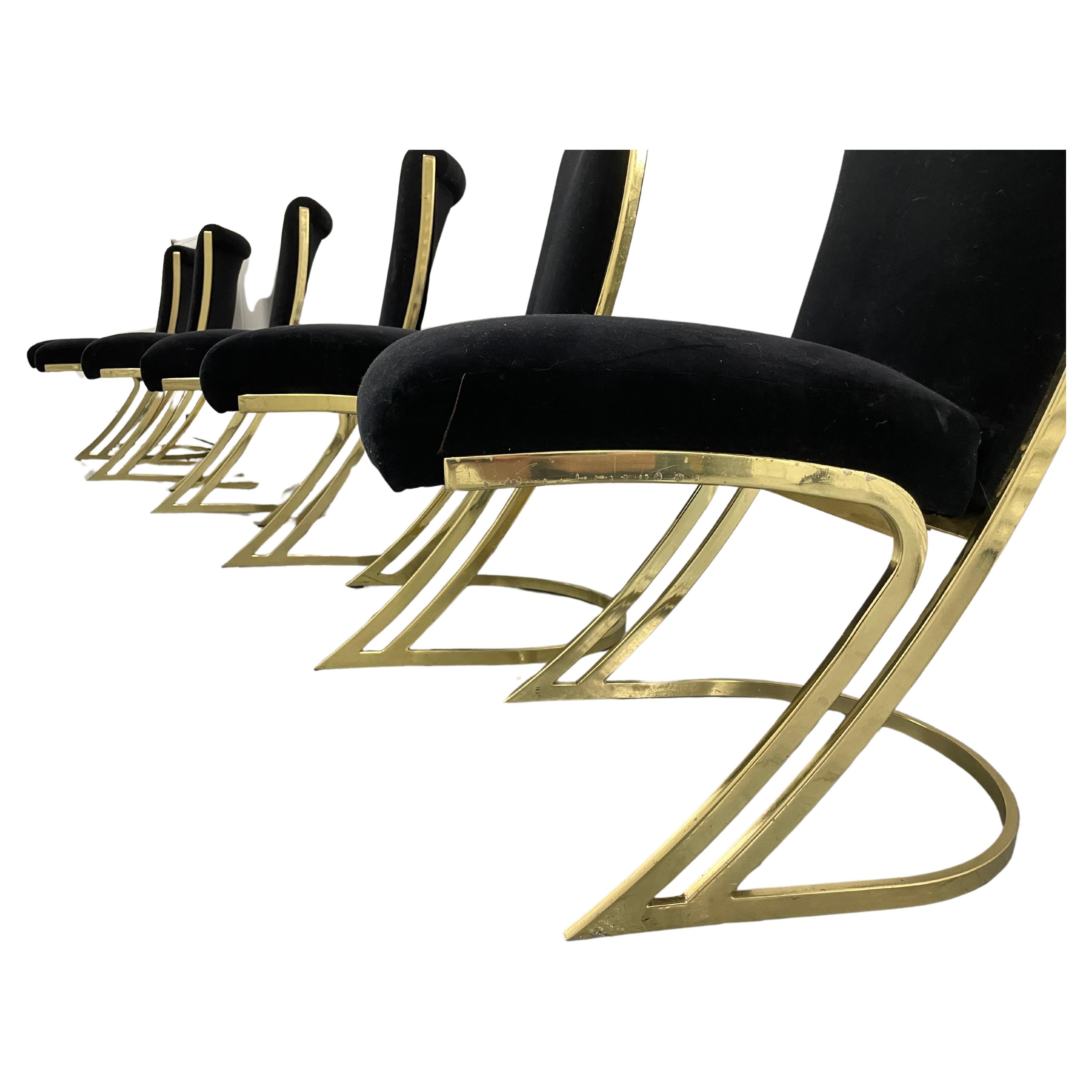 Juego de 6 sillas de comedor Pierre Cardin de latón y terciopelo negro, años 70 finales del siglo XX