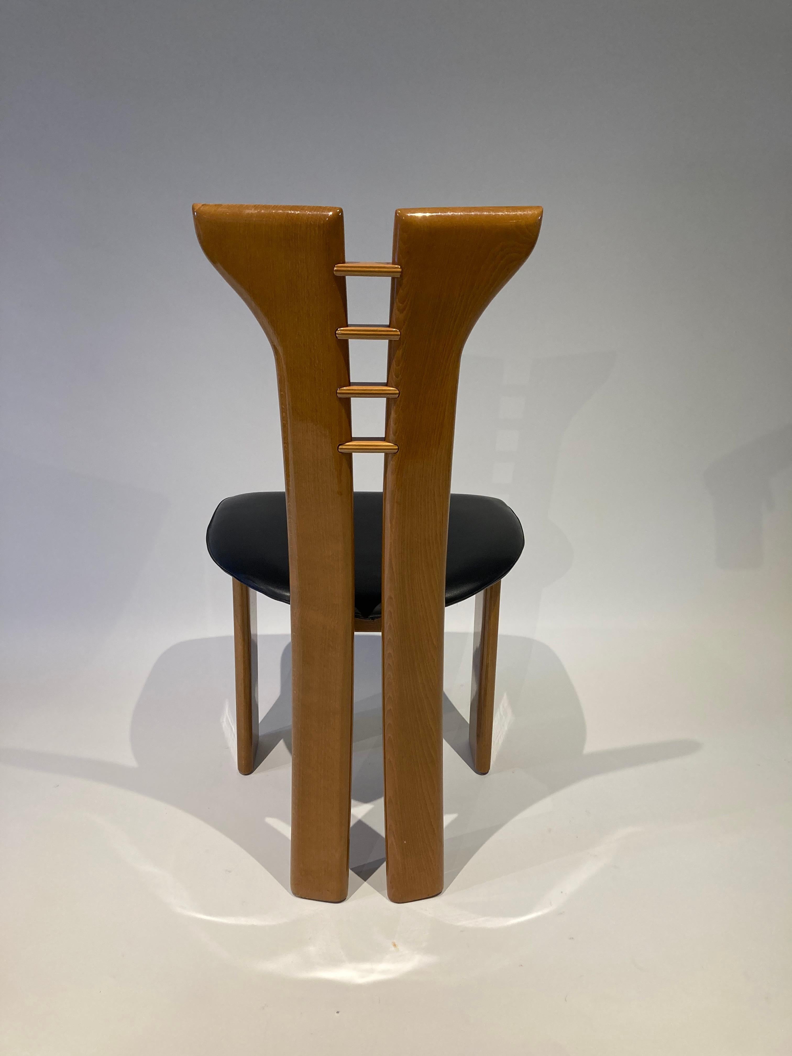 Incredible set of 6 sculptural dining chairs designed by Pierre Cardin.
We have 12 chairs available. We have them listed as two sets of 6.
This listing is for one full set of 6.