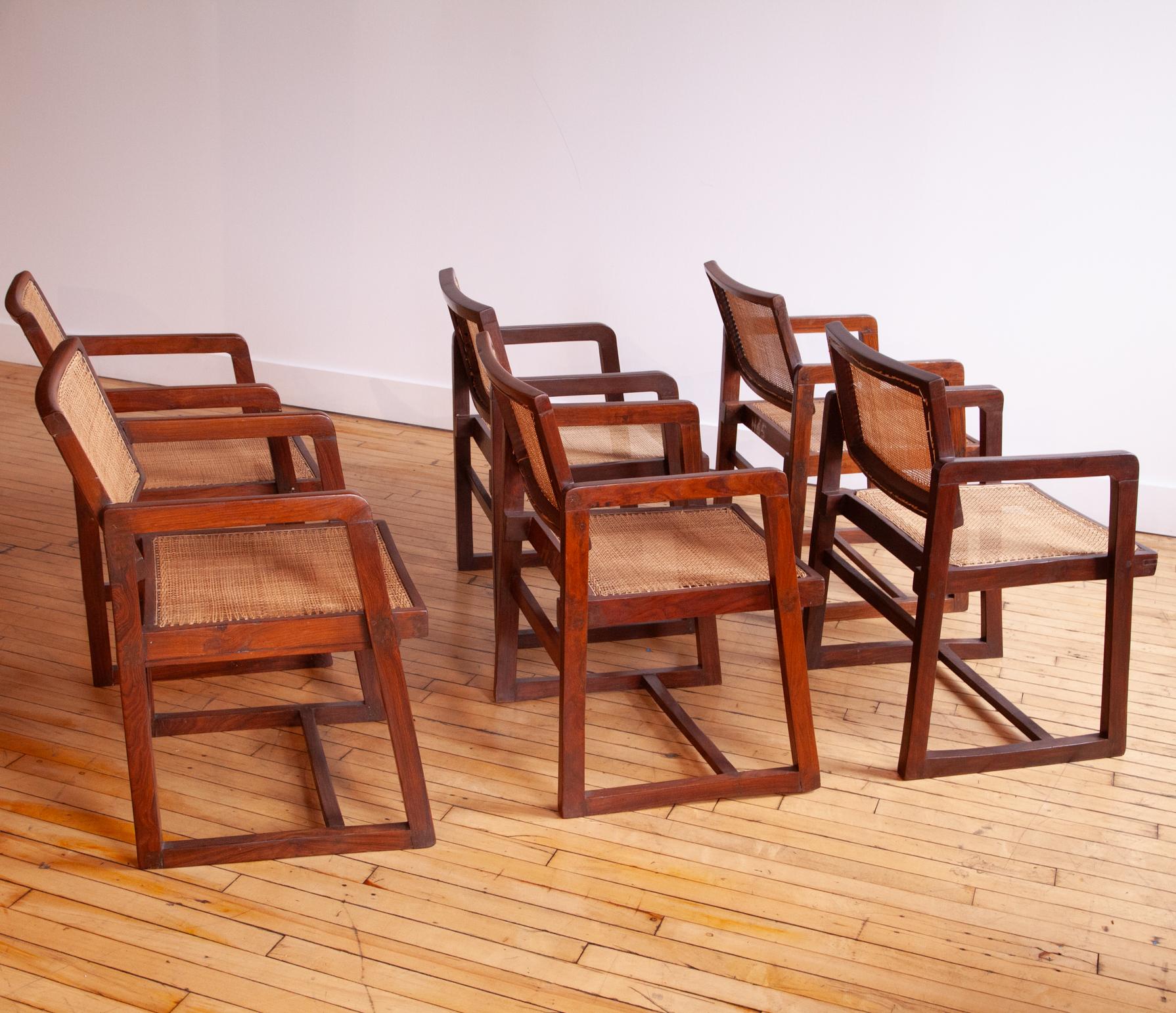 Ensemble de 6 fauteuils boîte Pierre Jeanneret en vente 7