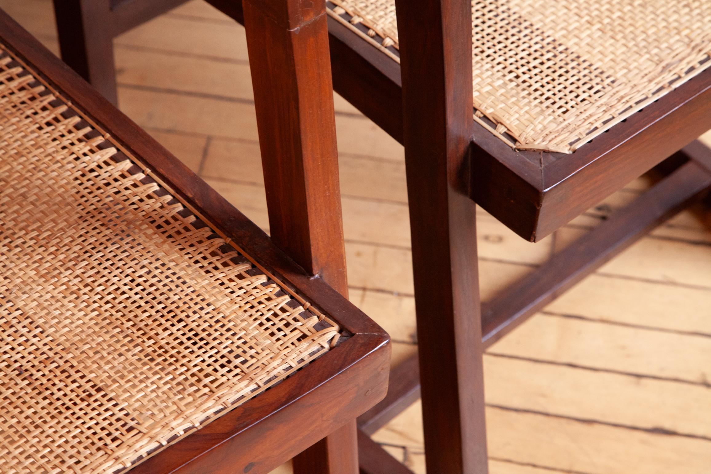 Teck Ensemble de 6 fauteuils boîte Pierre Jeanneret en vente