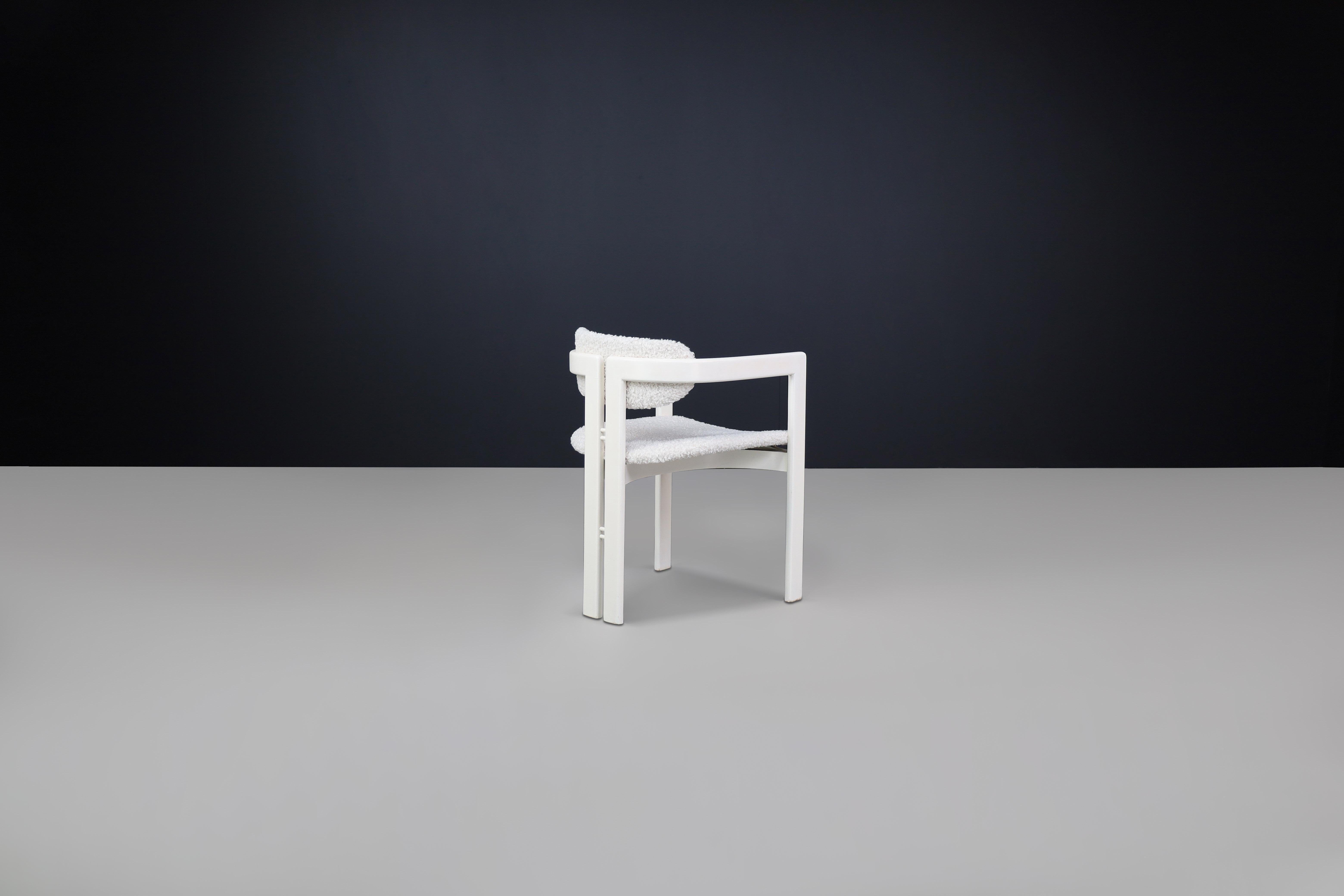 XX secolo Set di 6 sedie da pranzo in stile Pigreco alla maniera di Afra & Tobia Scarpa, Italia in vendita
