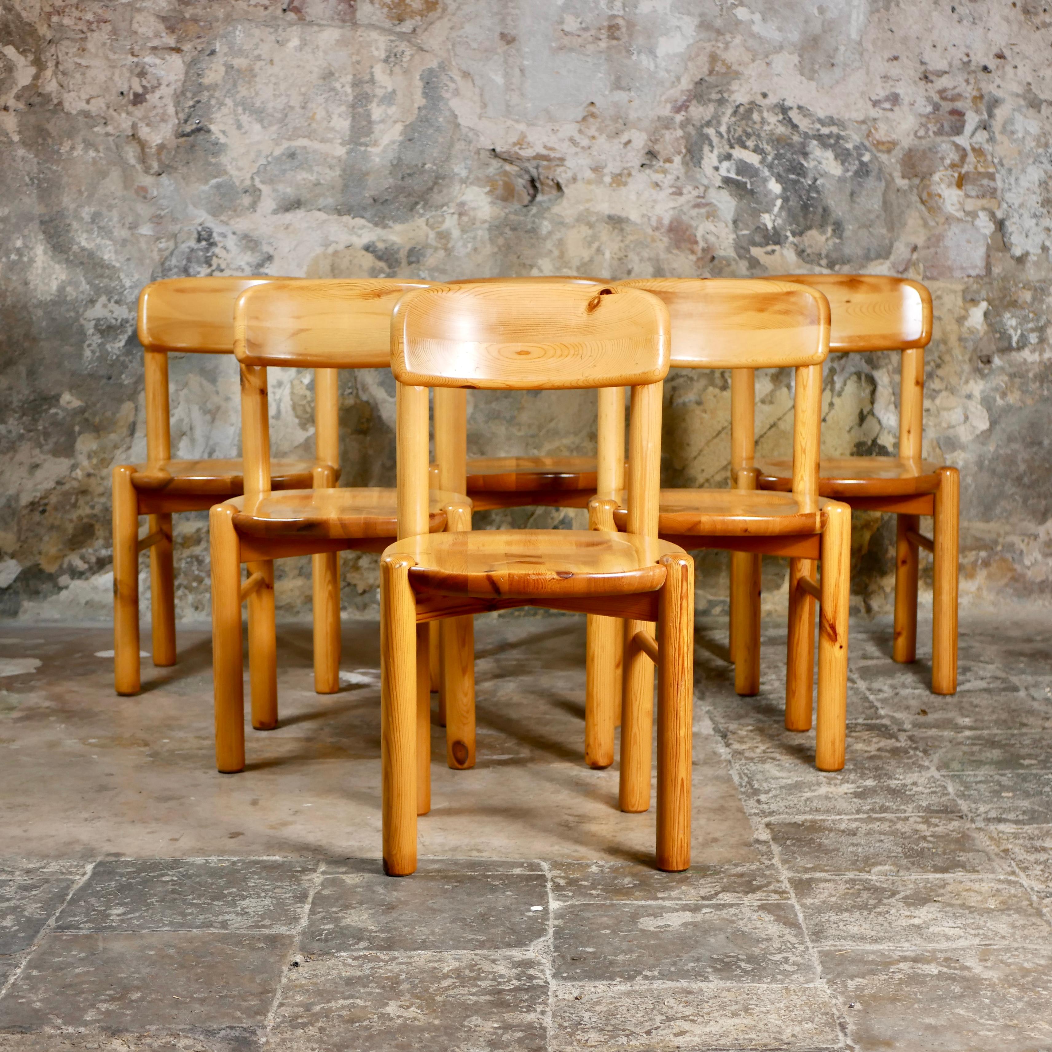 Danois Ensemble de 6 chaises en pin par Rainer Daumiller pour Hirsthals Savvaerk, Danemark, années 1960 en vente