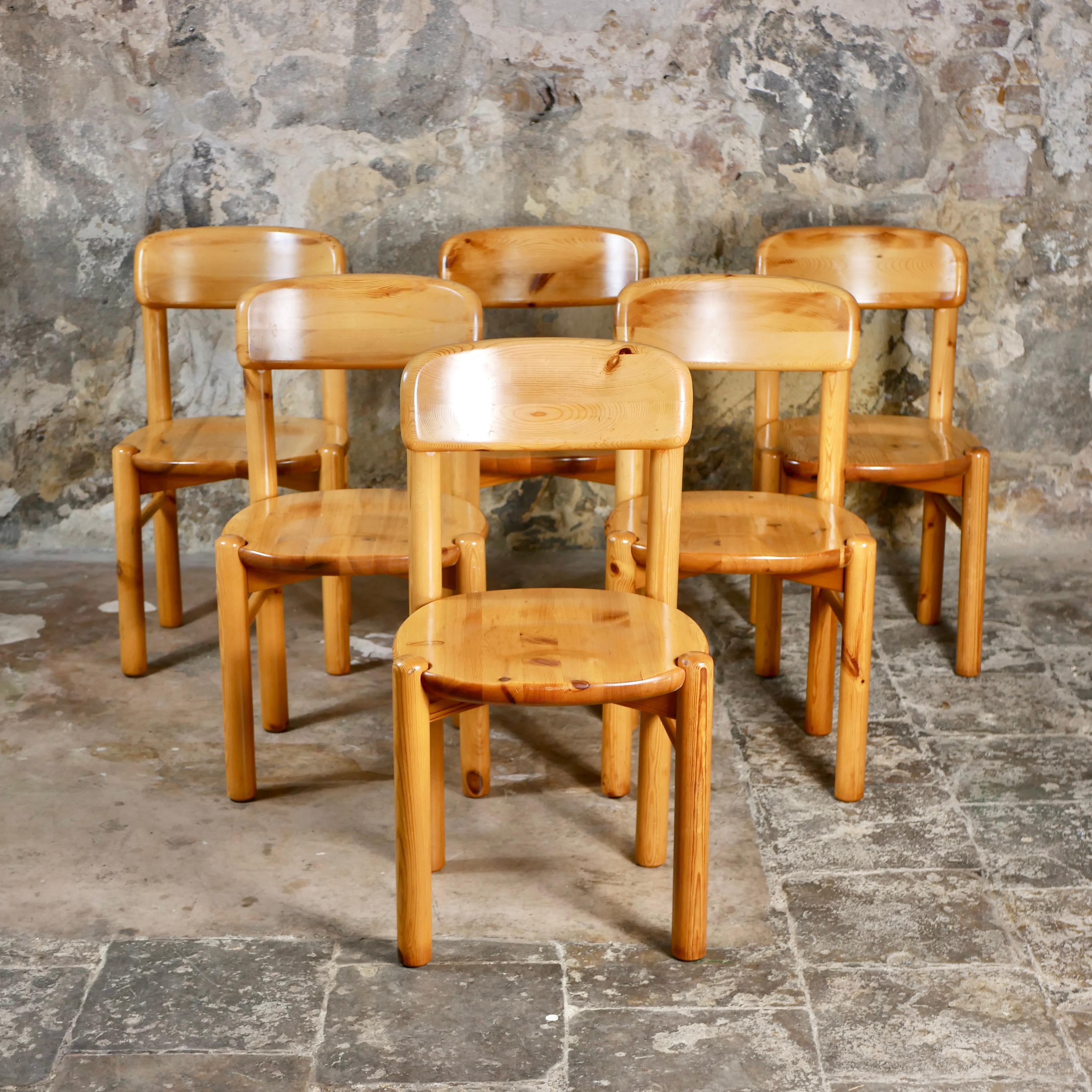 Set of 6 pine chairs by Rainer Daumiller for Hirsthals Savvaerk, Denmark, 1960s In Good Condition For Sale In Lyon, FR