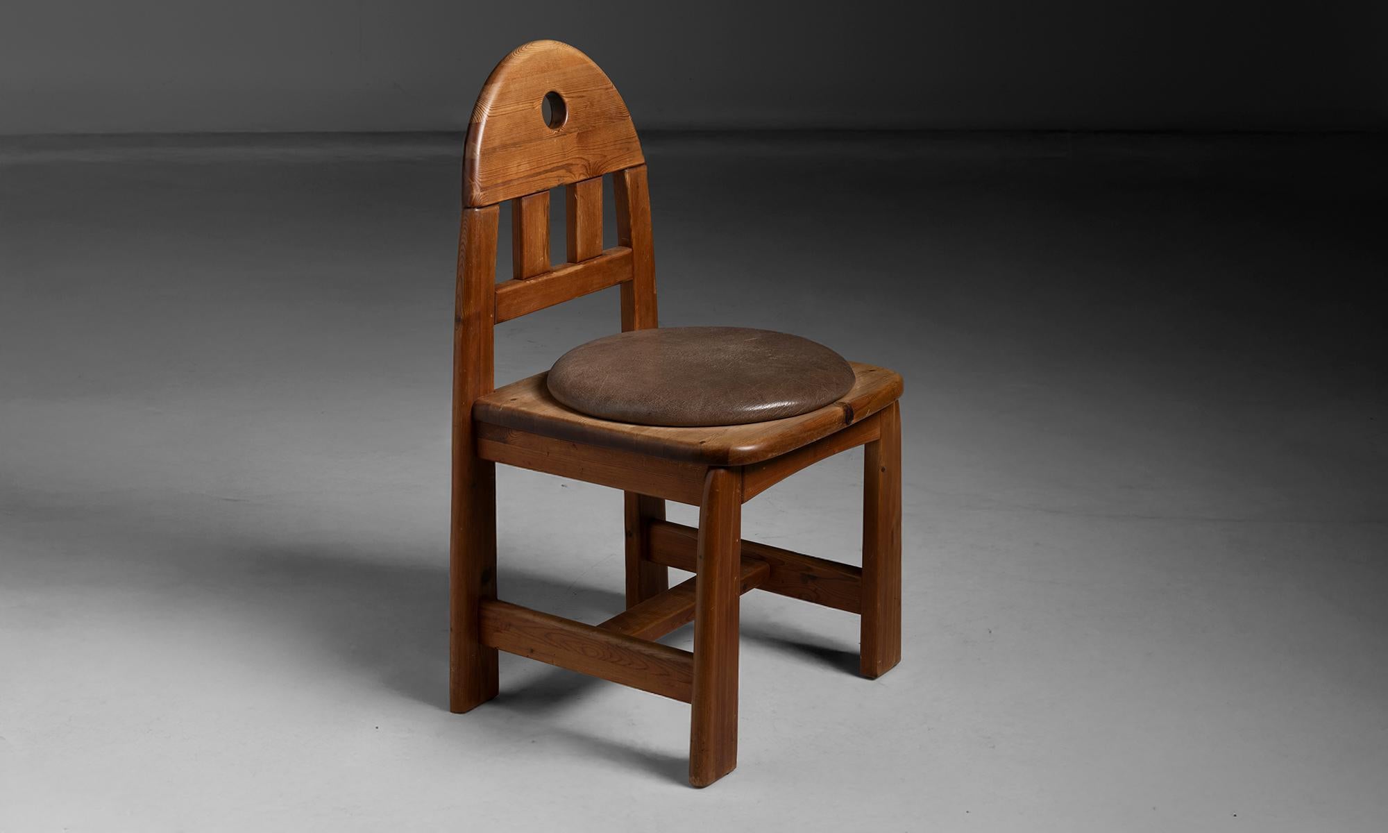 Late 20th Century Set of (6) Pine & Leather Dining Chairs by Wasa Mobel, Germany circa 1990 For Sale