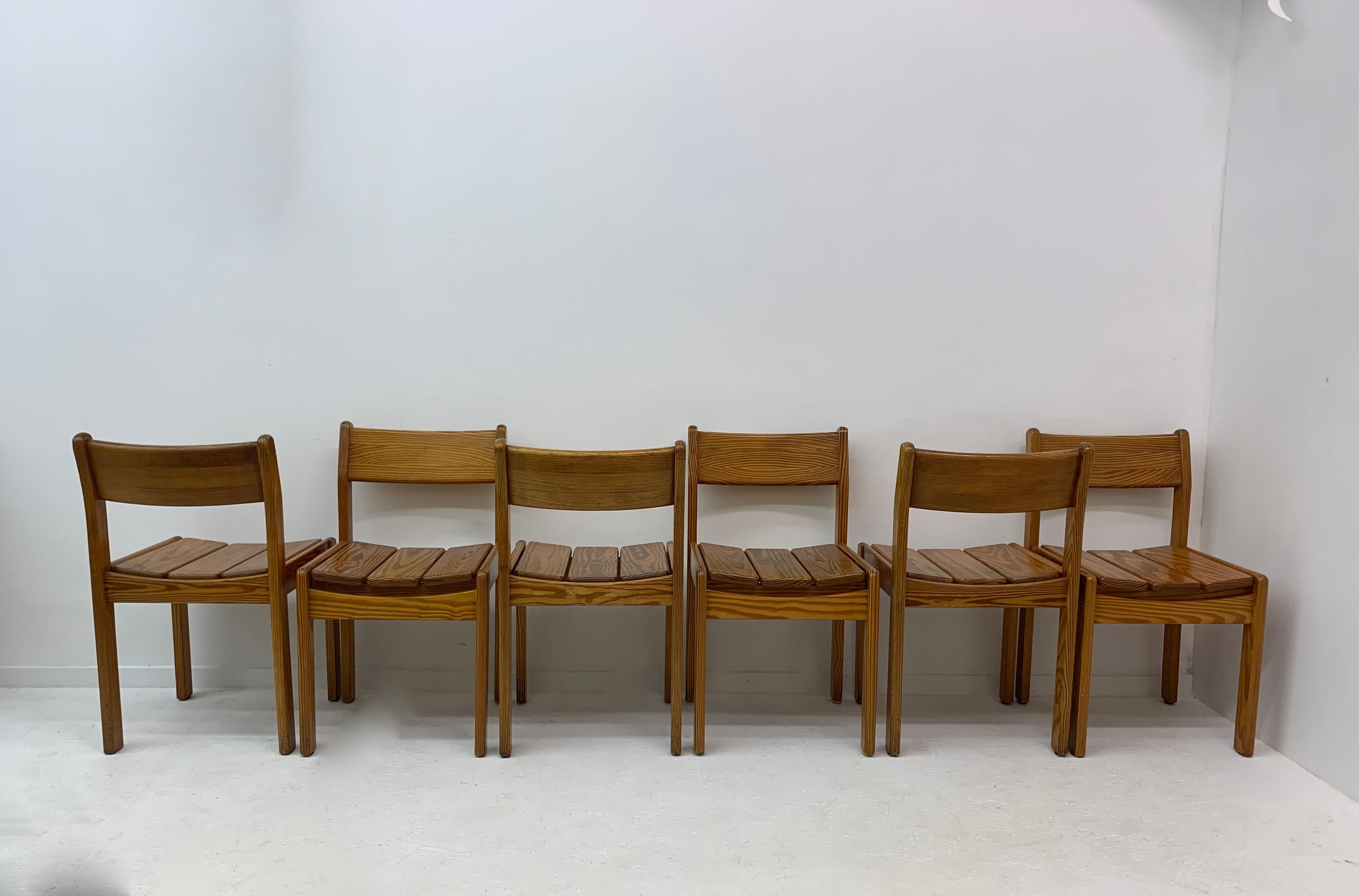 Set of 6 Pine Wood Dining Chairs, 1970’s For Sale 11
