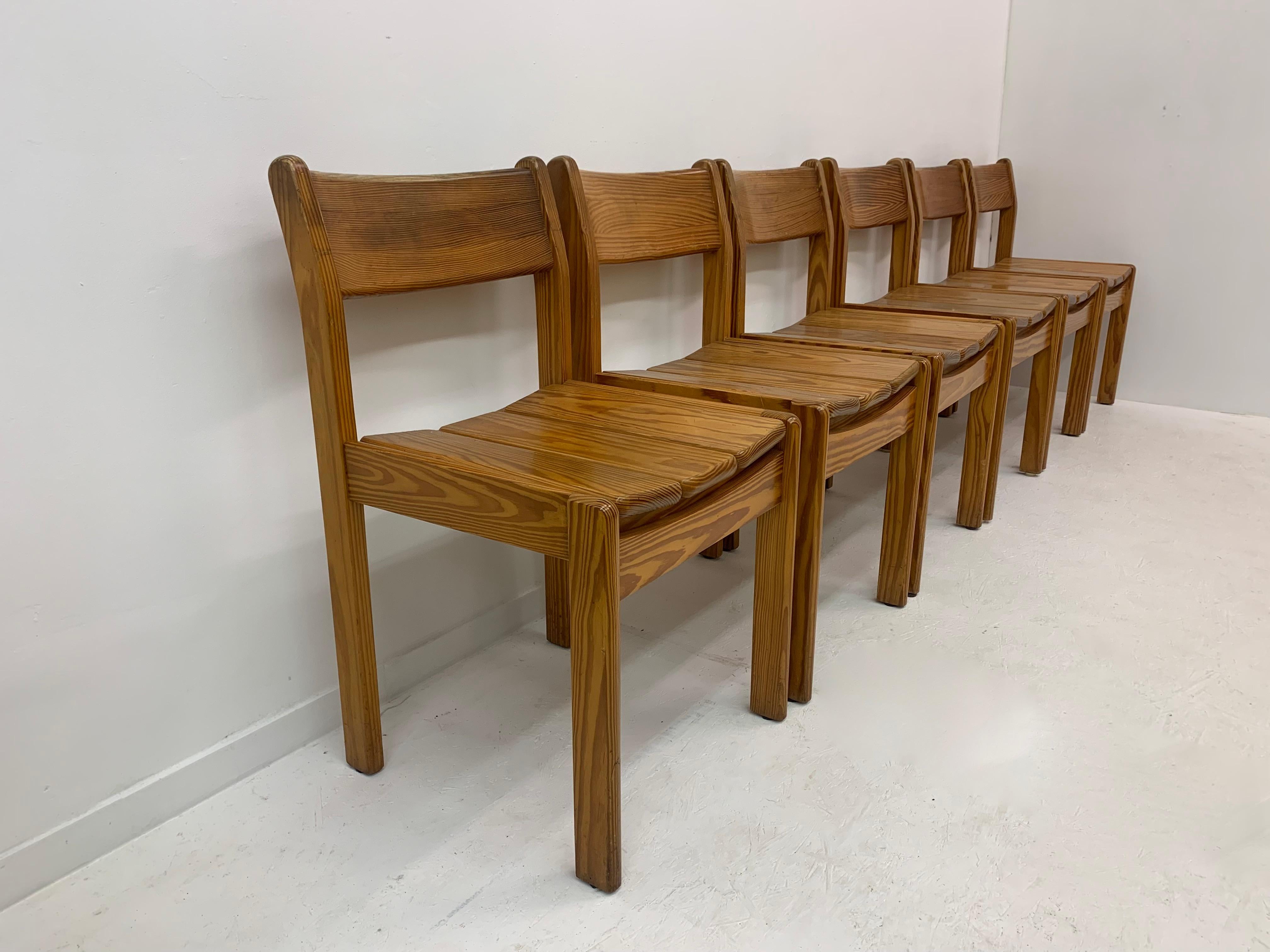 Set of 6 Pine Wood Dining Chairs, 1970’s For Sale 2