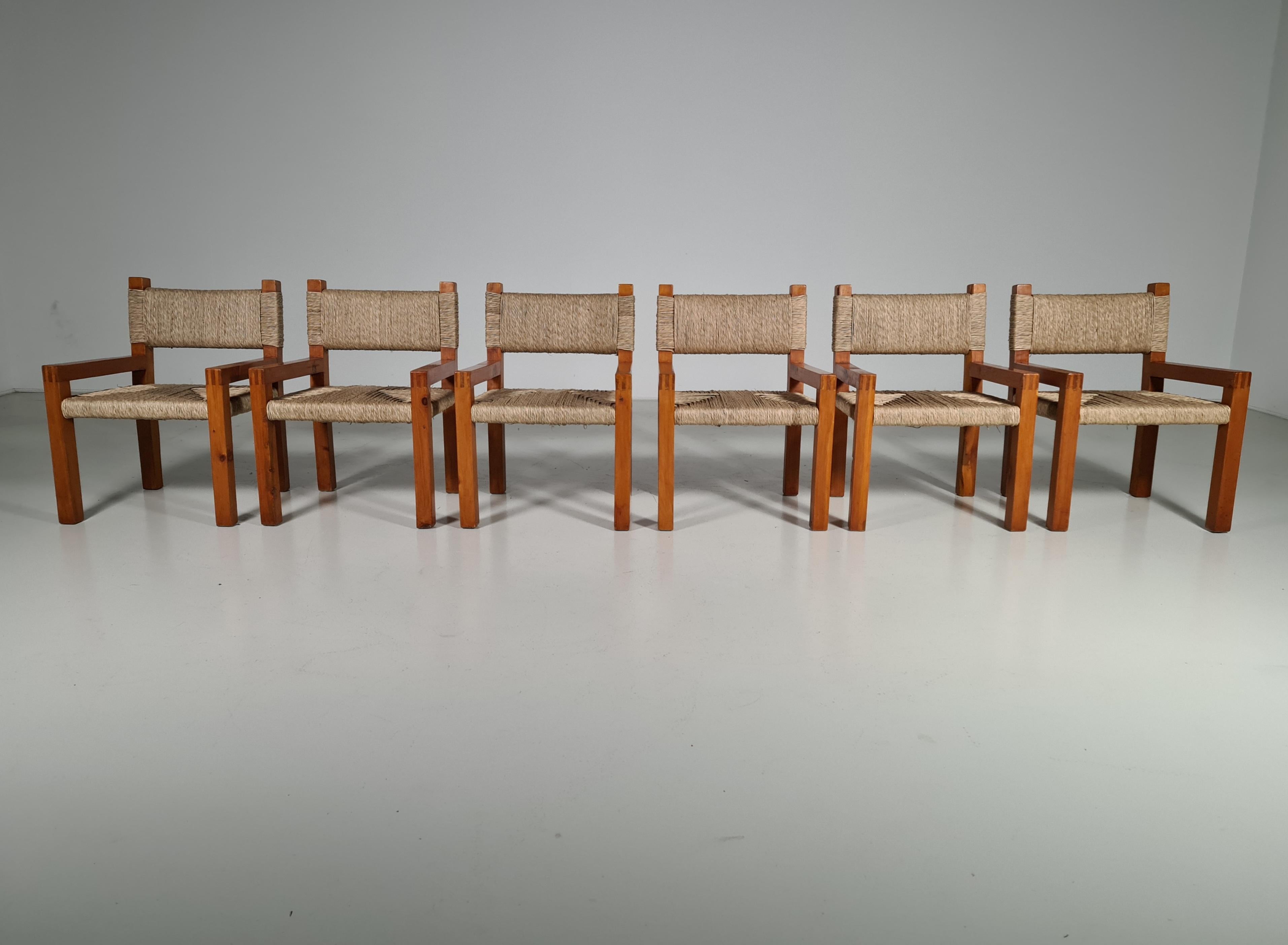 Set of 6 Pinewood and Papercord Dining Chairs, France, 1960s In Good Condition For Sale In amstelveen, NL