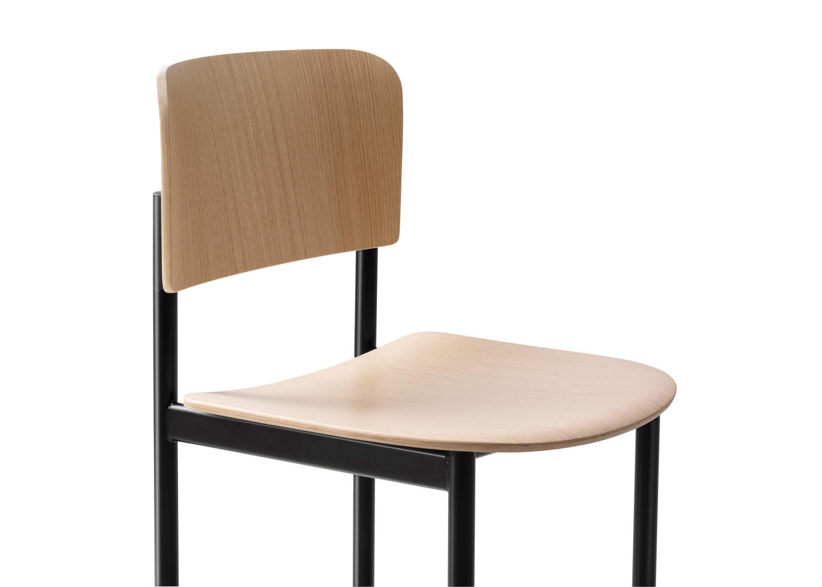 Set of 6 Plan Chairs, Oak/Black Steel, Edward Barber & Jay Osgerby, Fredericia In New Condition For Sale In Dubai, AE