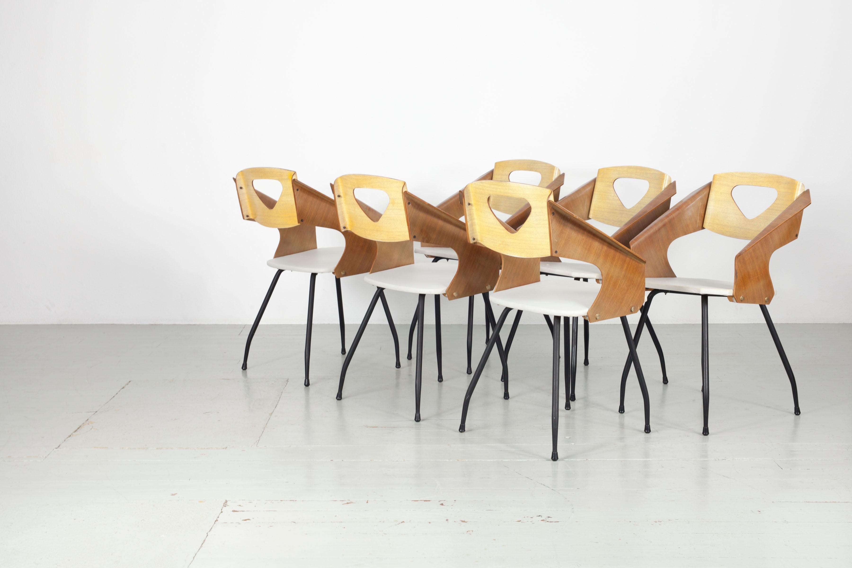 Set of 6 plywood chairs, 1950s, Carlo Ratti, Italy, Industria Legni Curvati For Sale 4