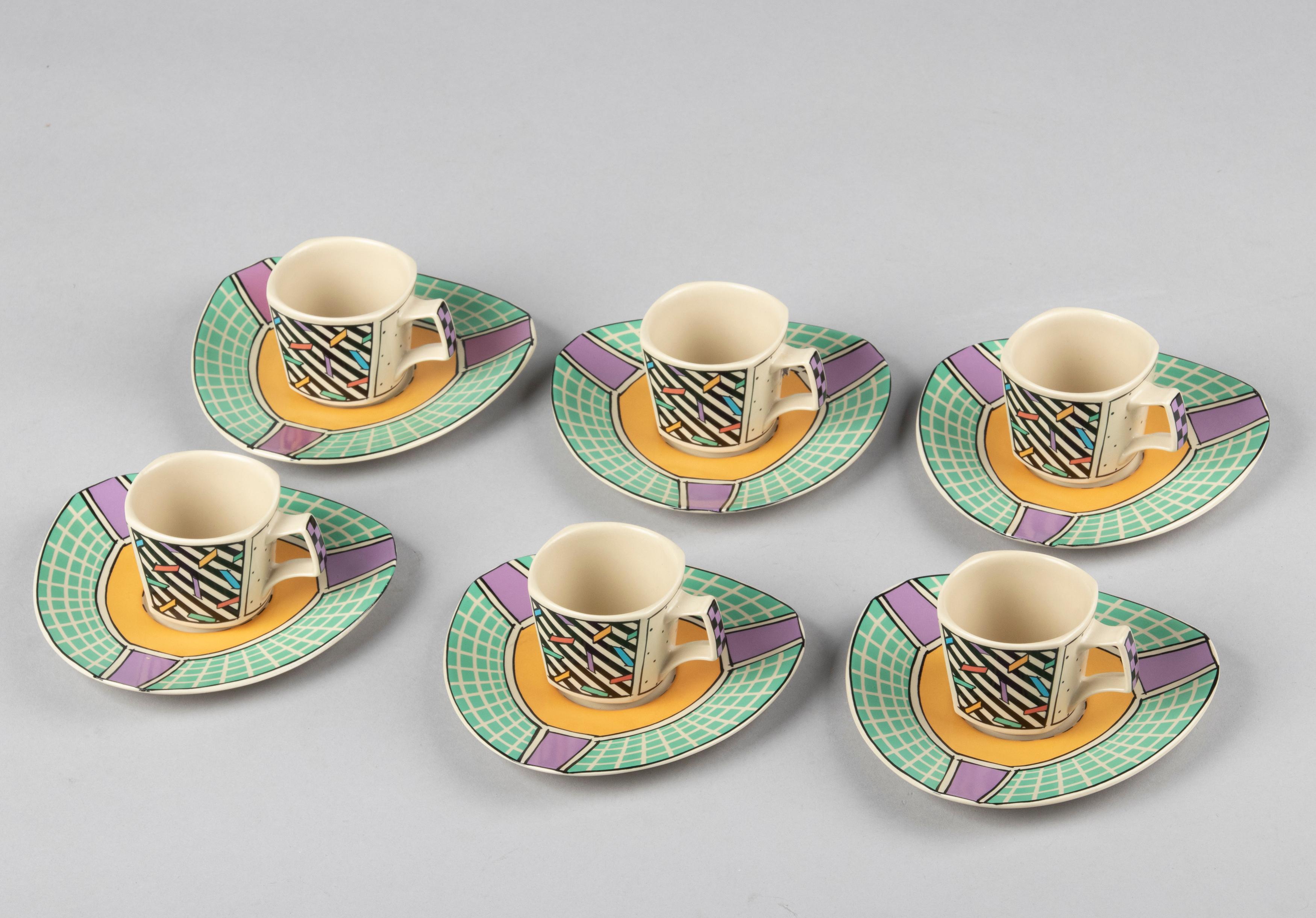 Porcelain Set of 6 Pop-Art Style Rosenthal Flash Espresso Cups by Dorothy Hafner