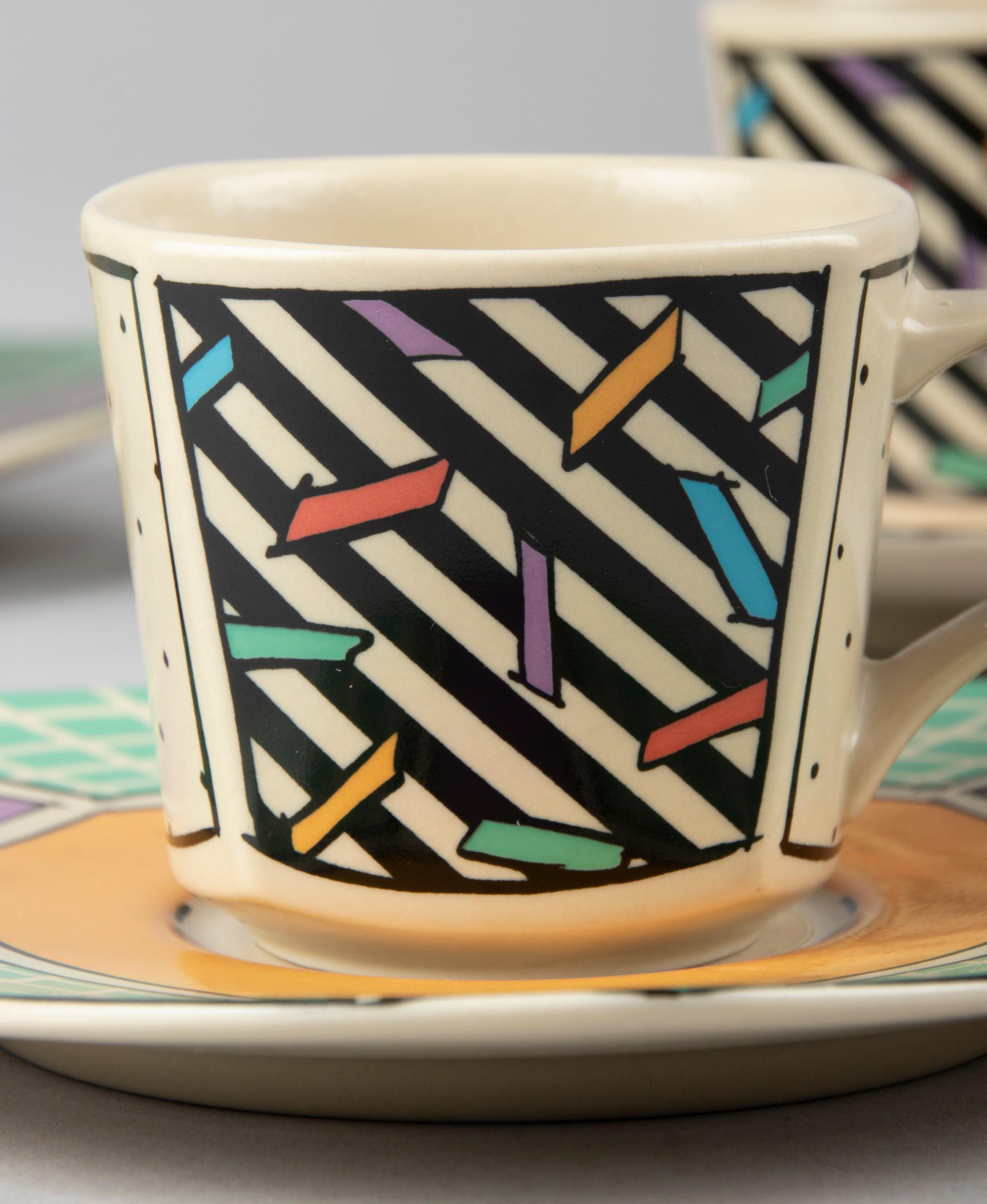 German Set of 6 Pop-Art Style Rosenthal Flash Espresso Cups by Dorothy Hafner