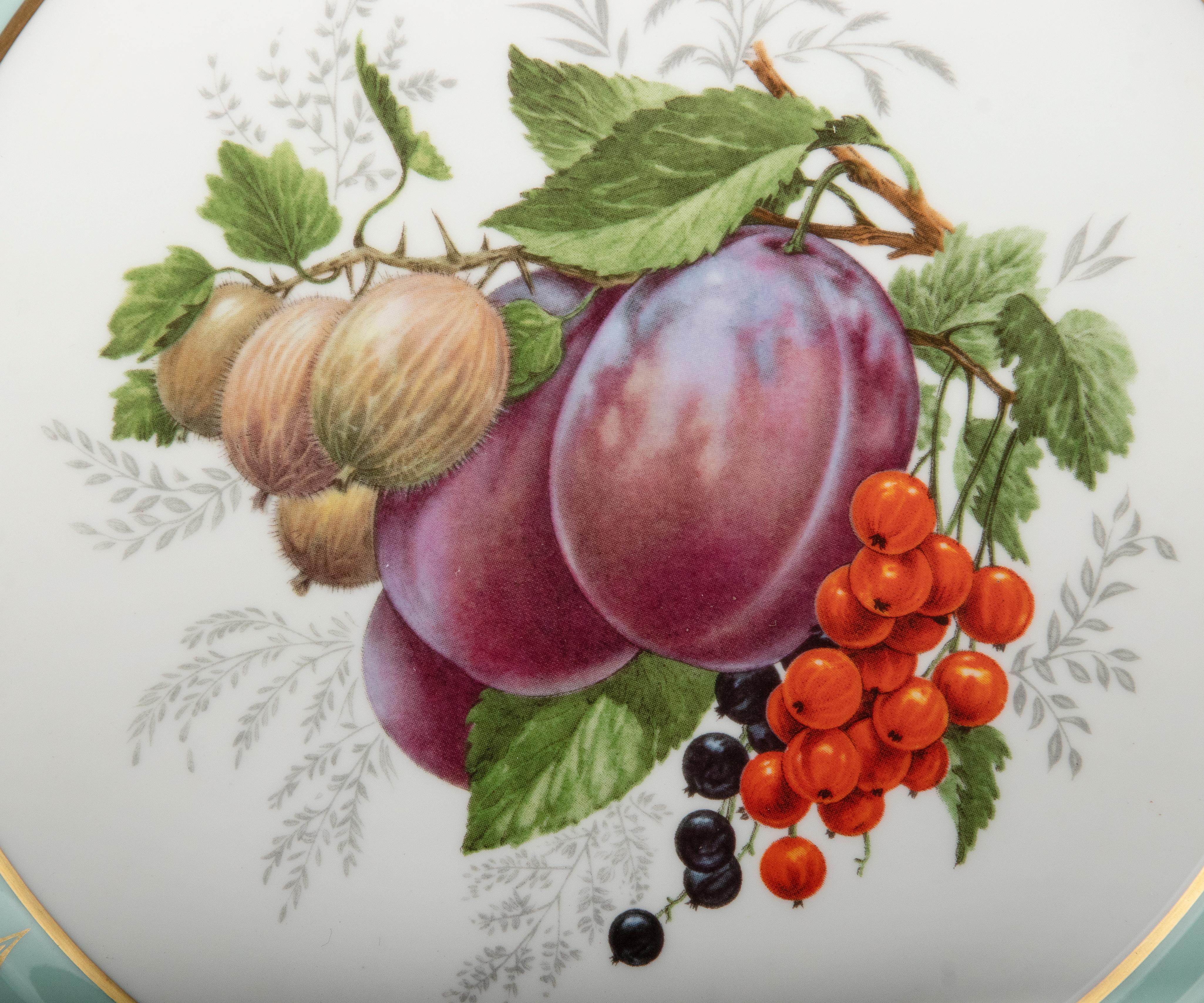 Set of 6 Porcelain Dinner Plates by Caverswall 13