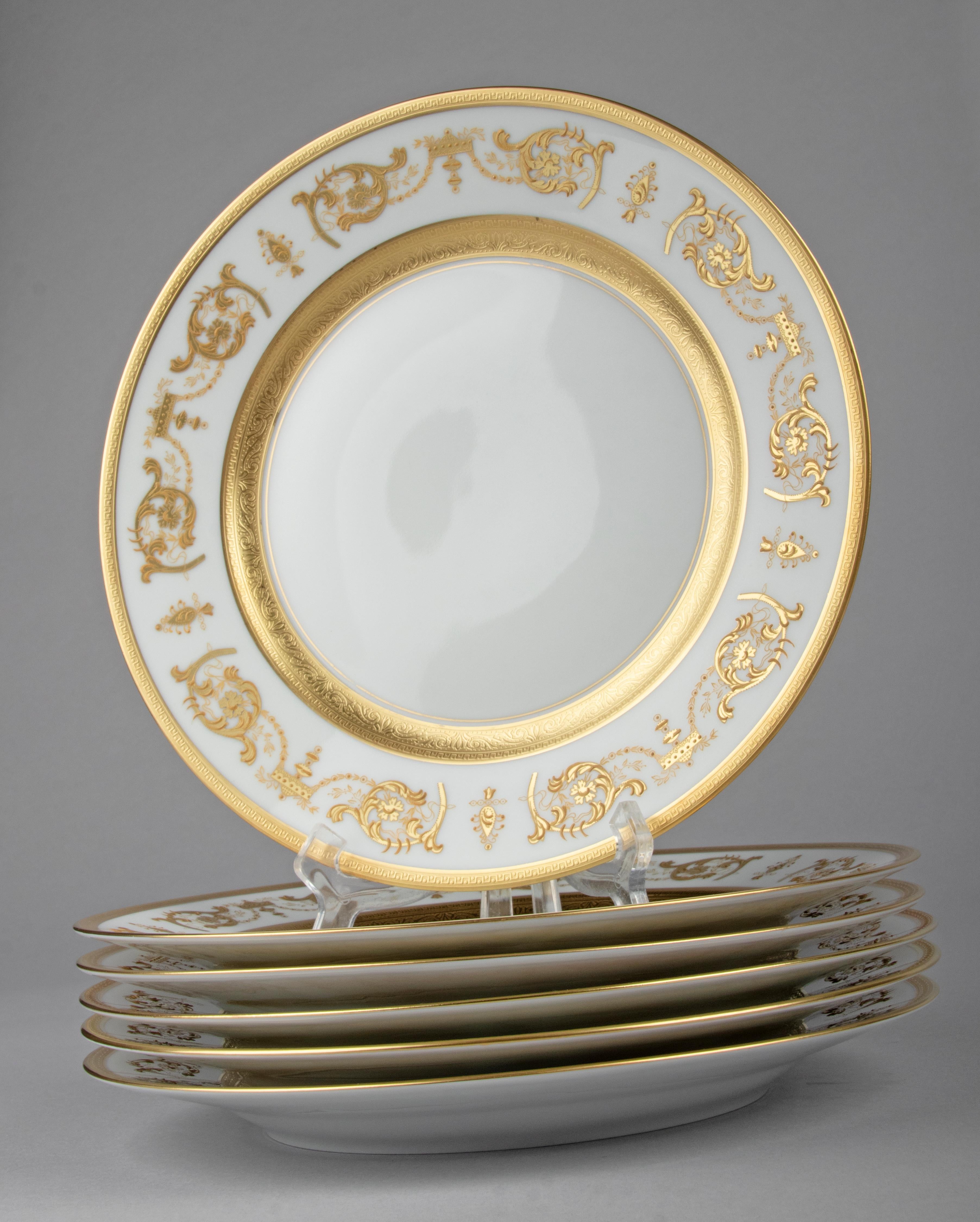 Set of 6 Porcelain Dinner Plates made by Haviland model Impérator Or 3
