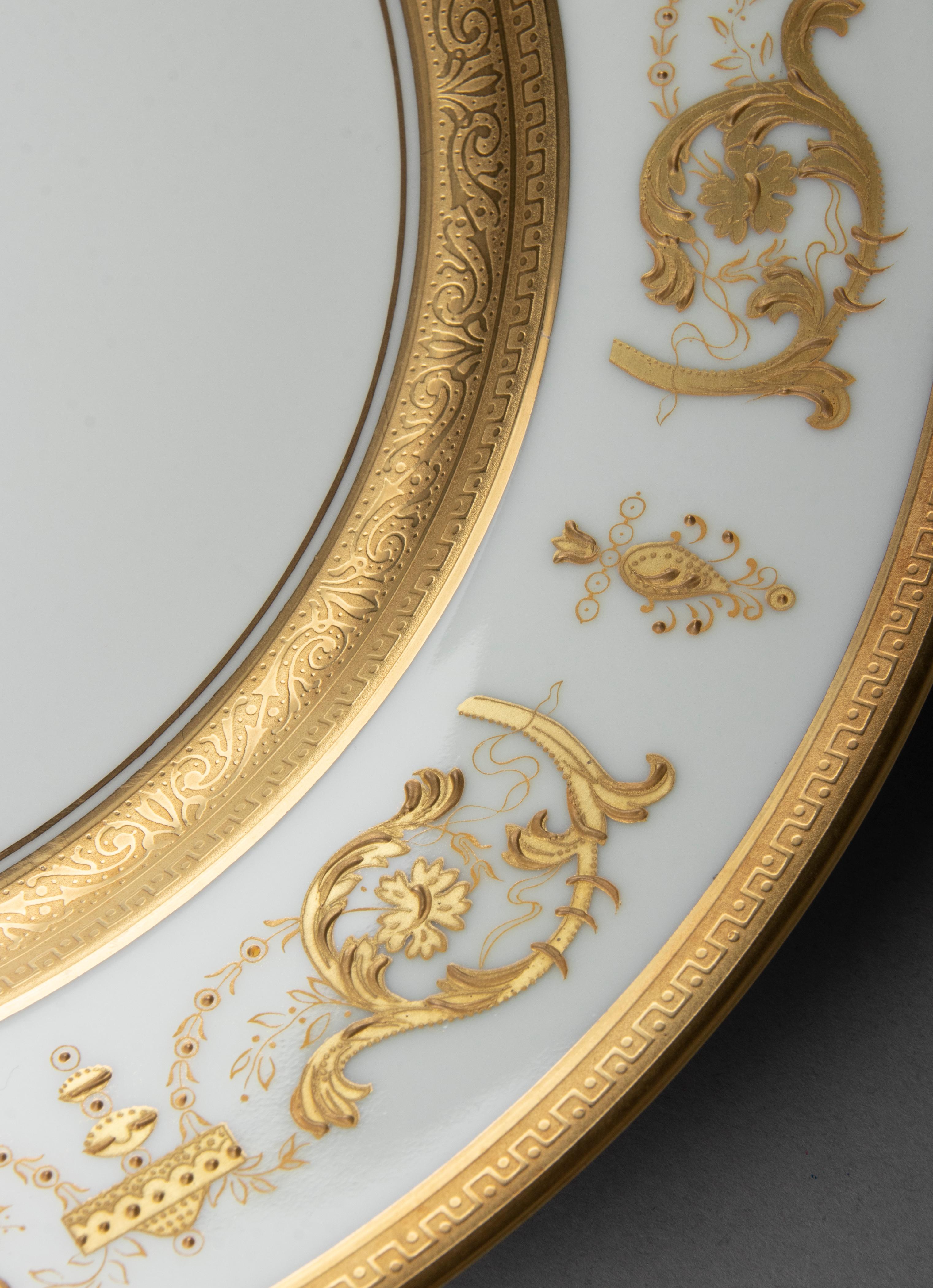 Set of 6 Porcelain Dinner Plates made by Haviland model Impérator Or 4