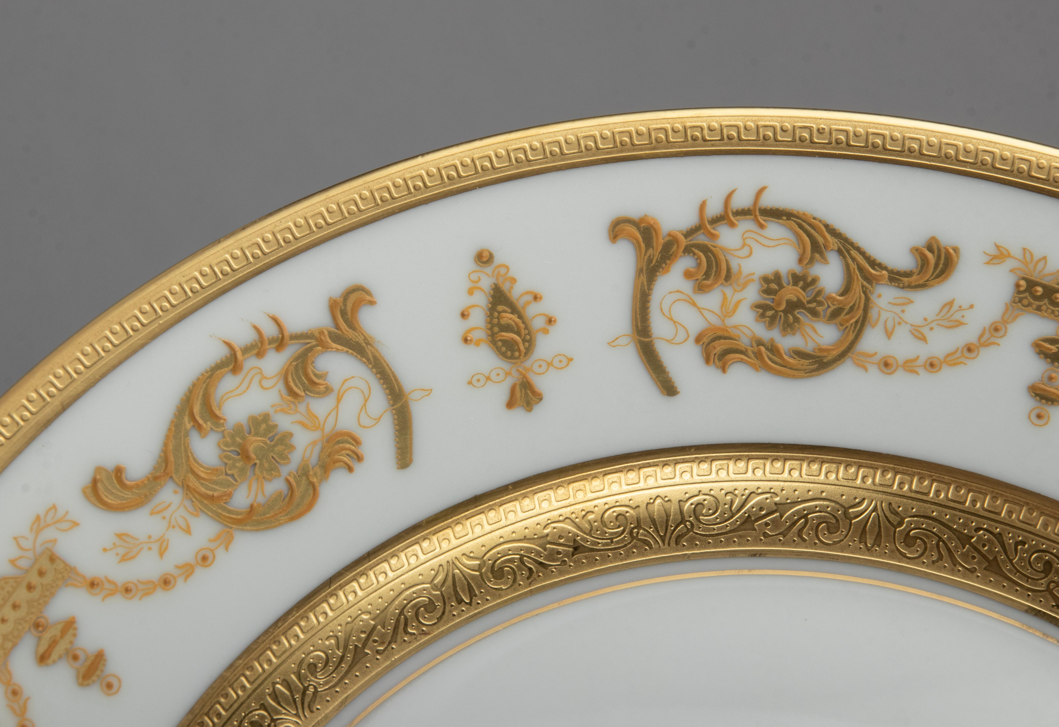 Set of 6 Porcelain Dinner Plates made by Haviland model Impérator Or 6