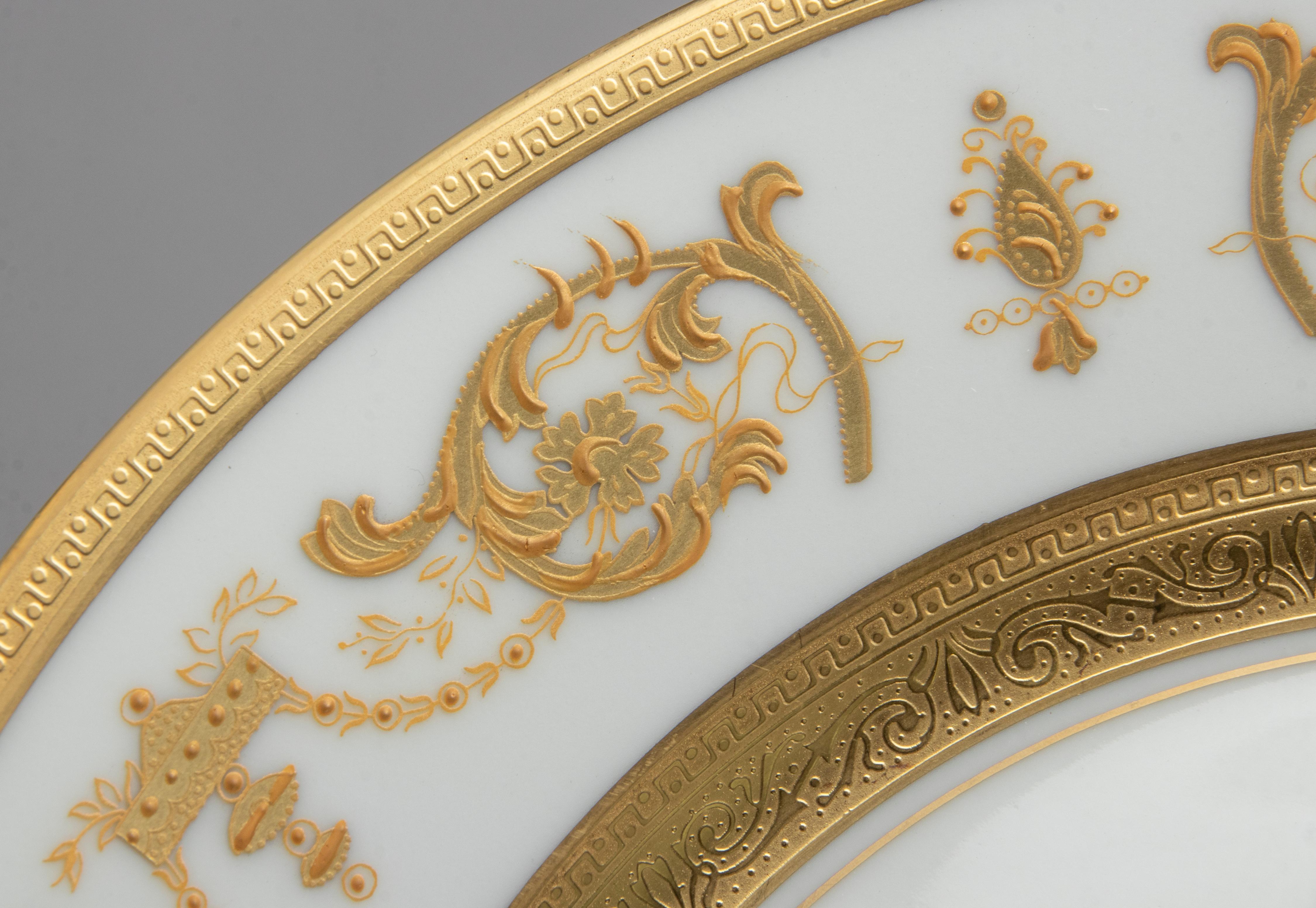 Set of 6 Porcelain Dinner Plates made by Haviland model Impérator Or 12