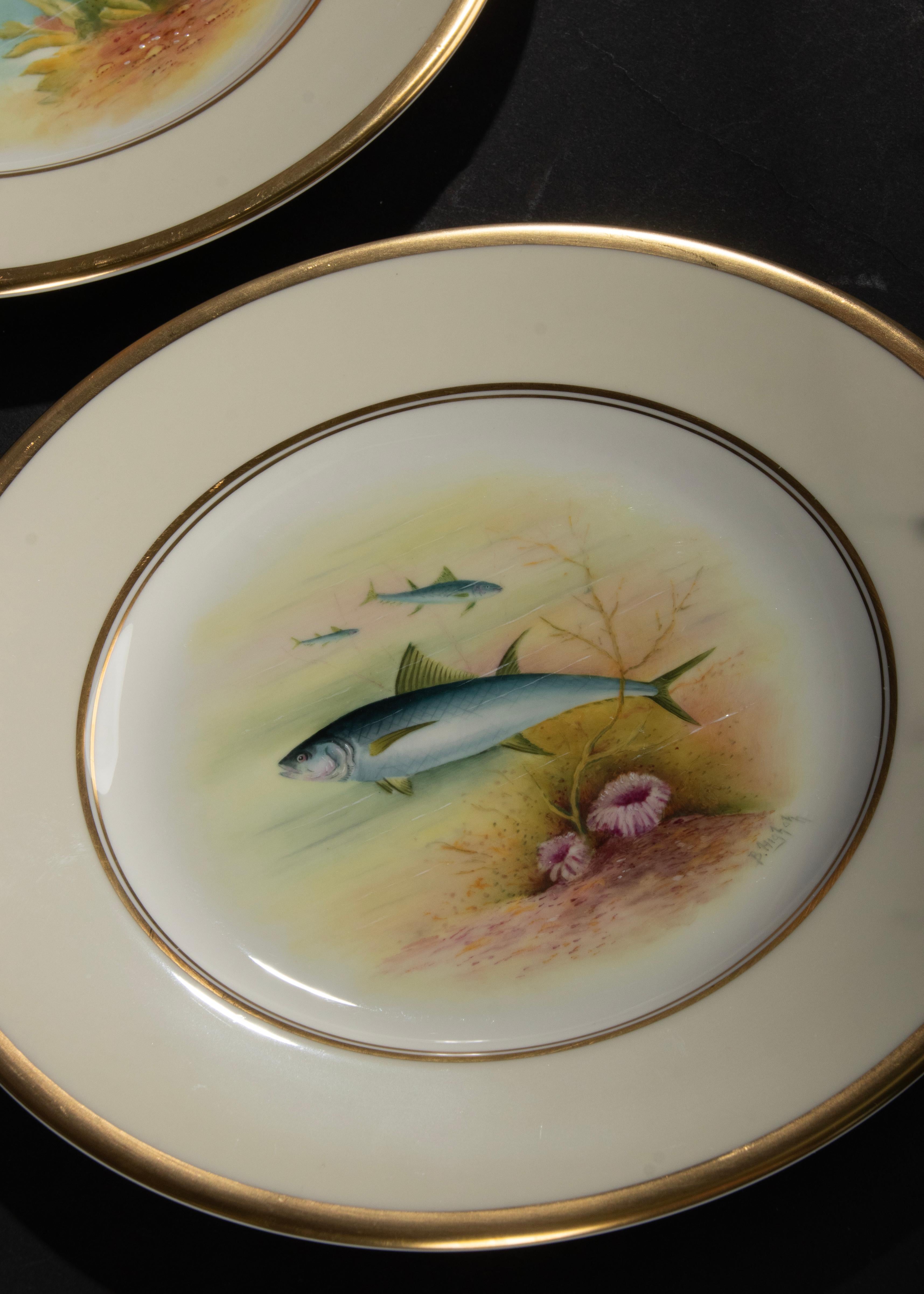 Set of 6 Porcelain Fish Plates - Minton - Hand Painted  For Sale 13