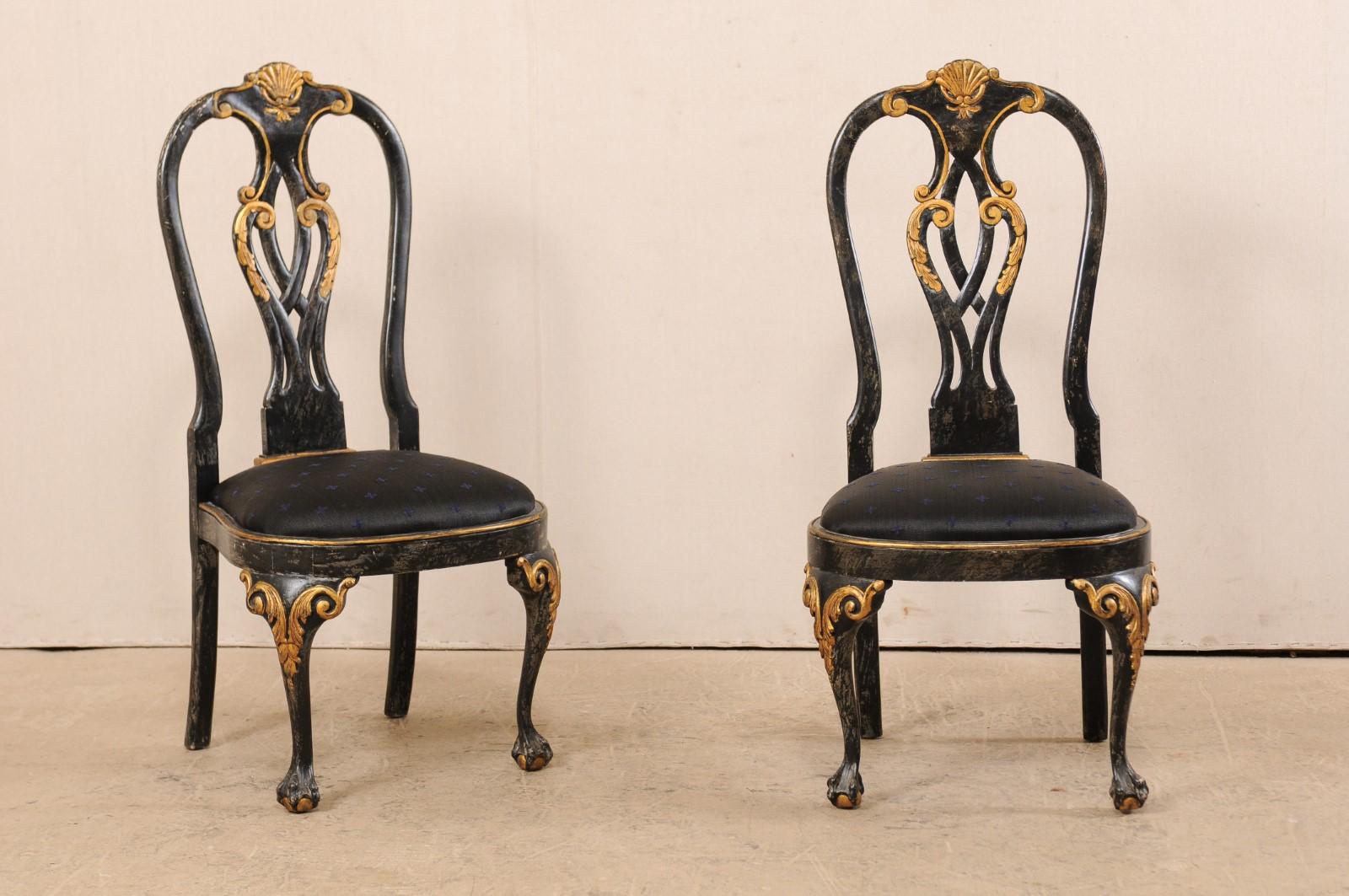Carved Set of 6 Portuguese-Style Pierced Splat Back Dining Side Chairs, Black & Gold