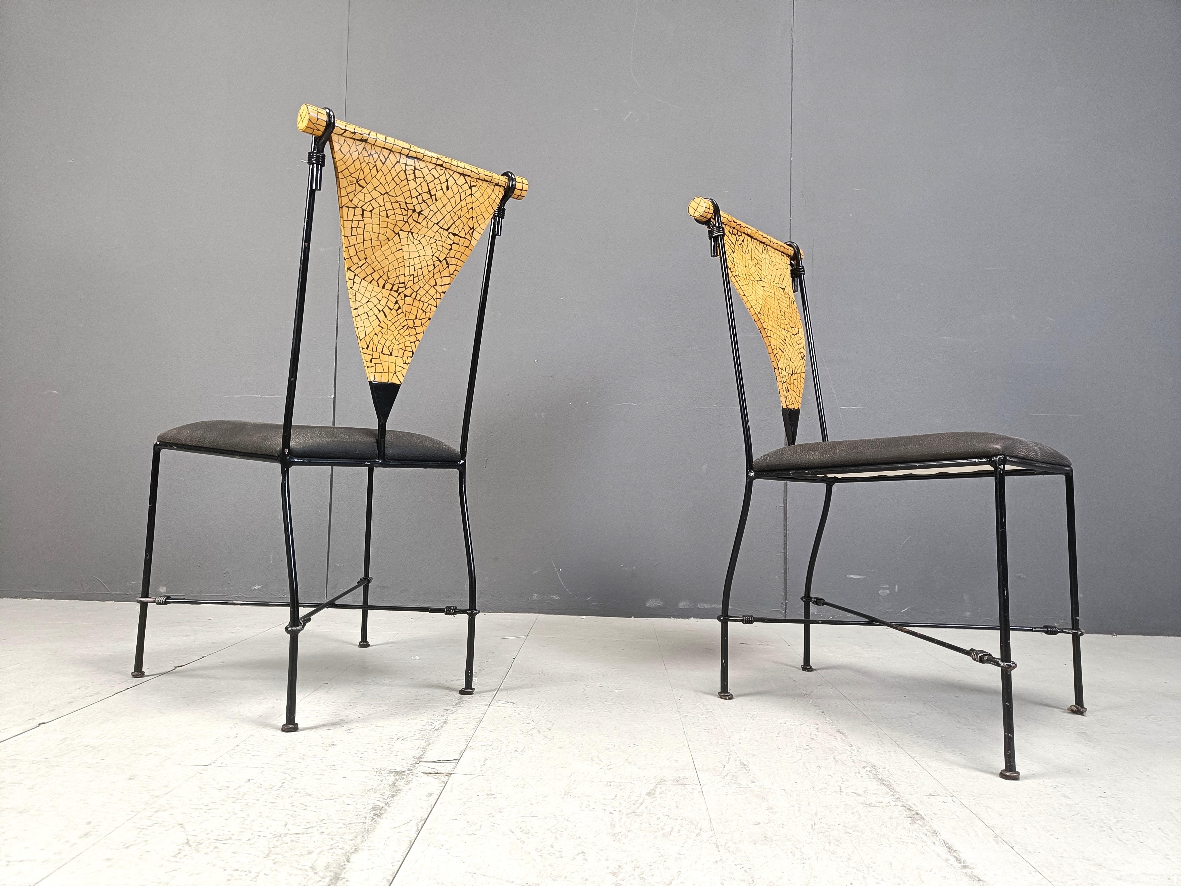 Set di 6 sedie da pranzo postmoderne, anni '70 in vendita 5