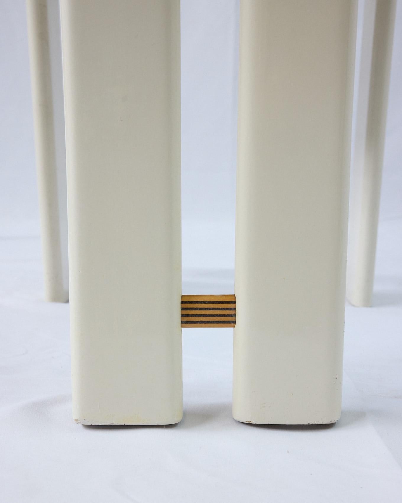 Ensemble de 6 chaises de salle à manger postmodernes Pierre Cardin, vers 1980 en vente 3
