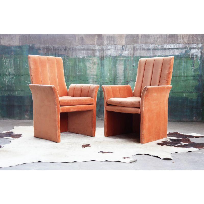 This is a very fabulous set of 6 unique designers Sculptural, vintage 70's / 80's Stylish upholstered dining or accent chairs. They are upholstered in the most fantastic velour textile. The set includes 2 captain chairs and 4 side chairs. All chairs