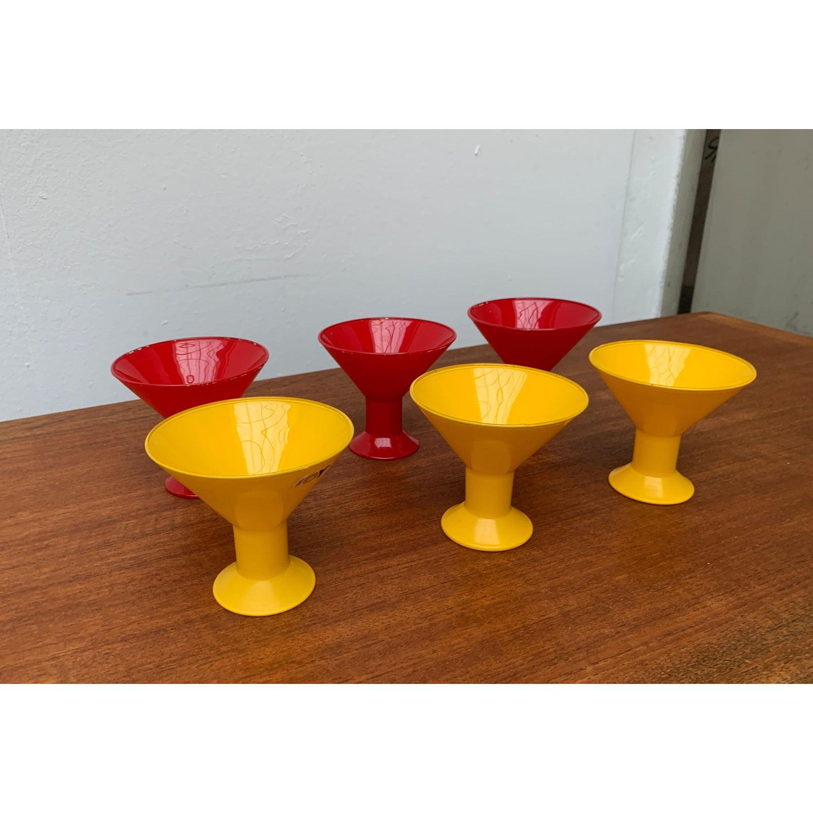 Set of 6 Postmodern Glass Bowls from Joy For Sale 3