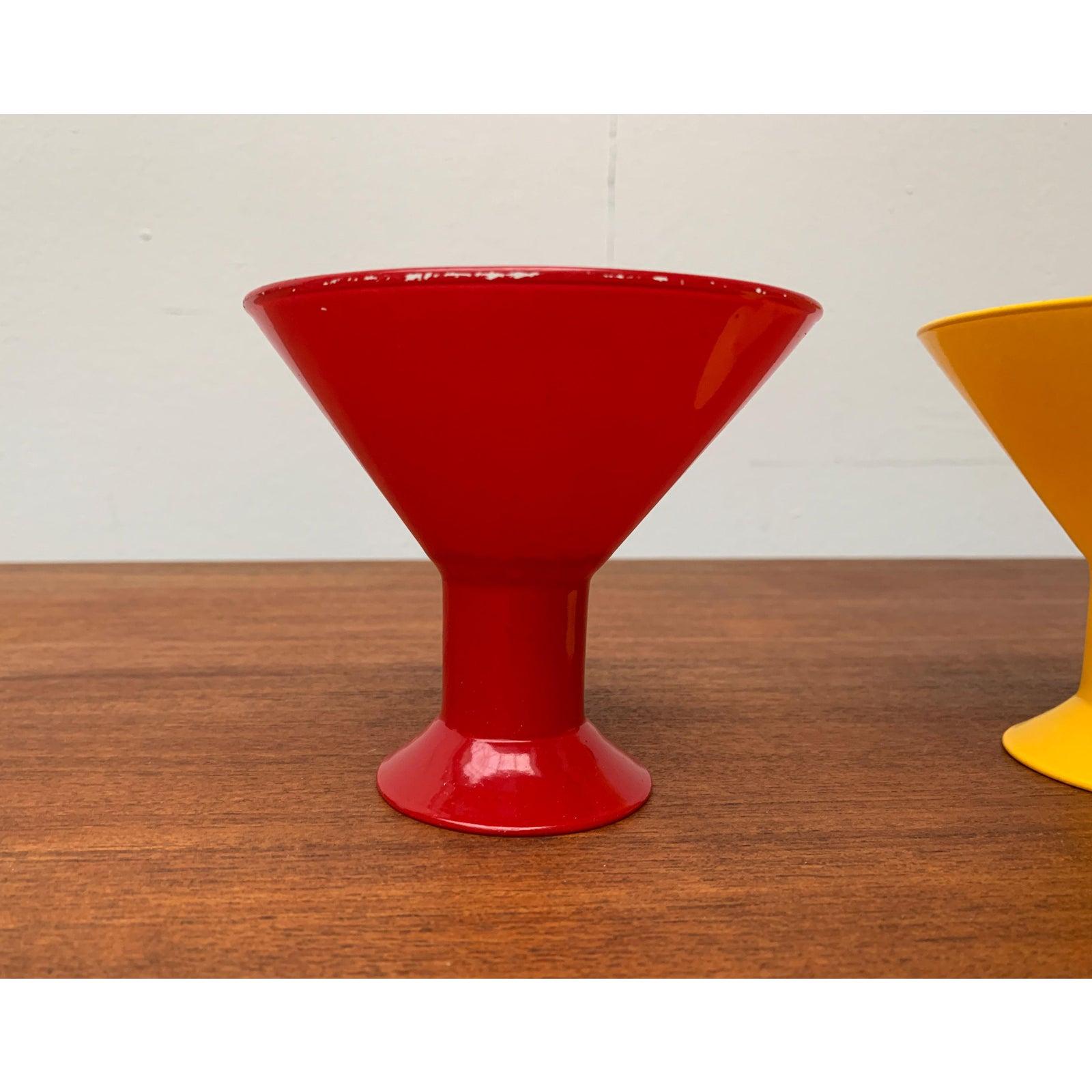 Set of 6 Postmodern Glass Bowls from Joy For Sale 4