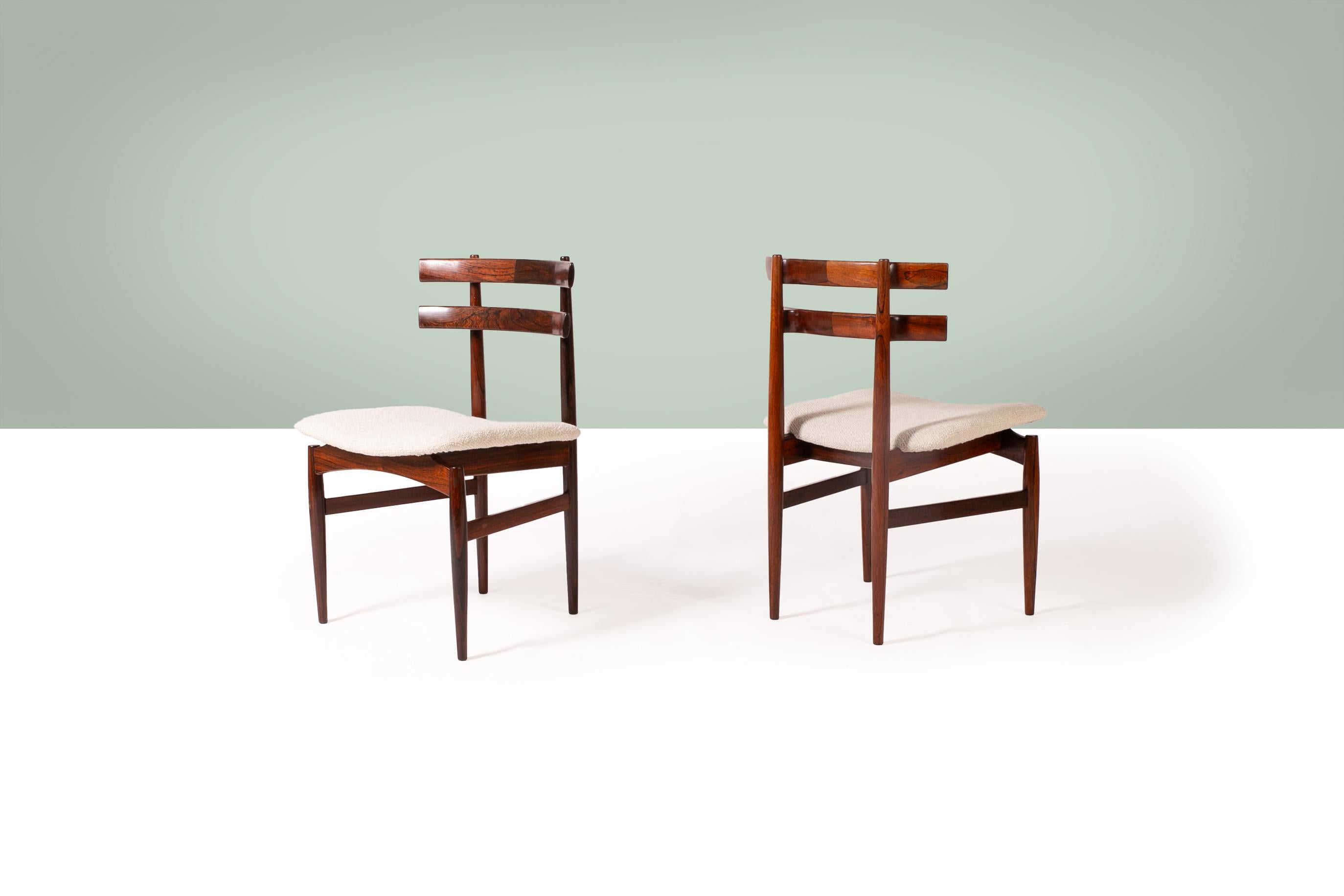 Laine Ensemble de 6 chaises de salle à manger Poul Hundevad en bois de rose 1958, modèle 30. en vente