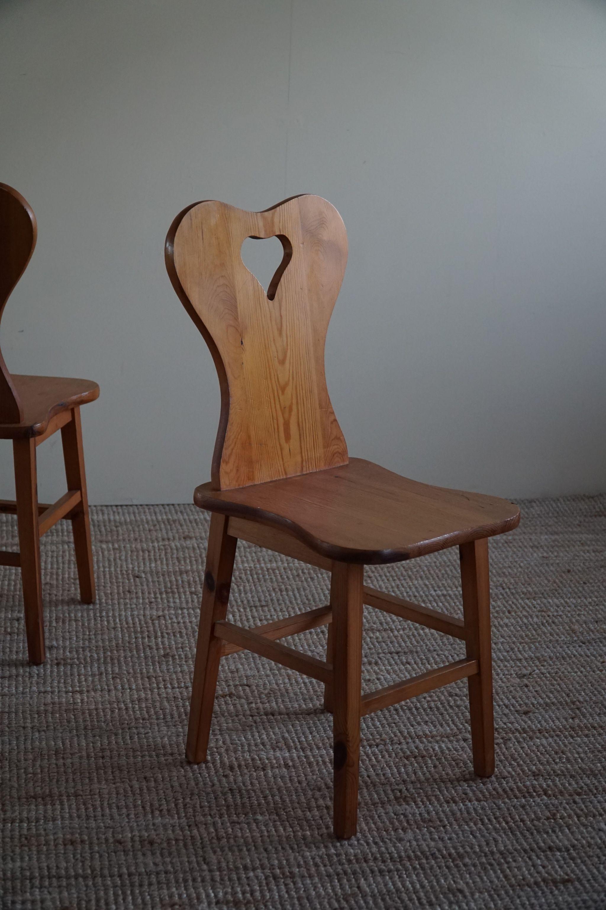 Set of 6 Danish Heart Chairs in Solid Pine, Made in 1950s 10