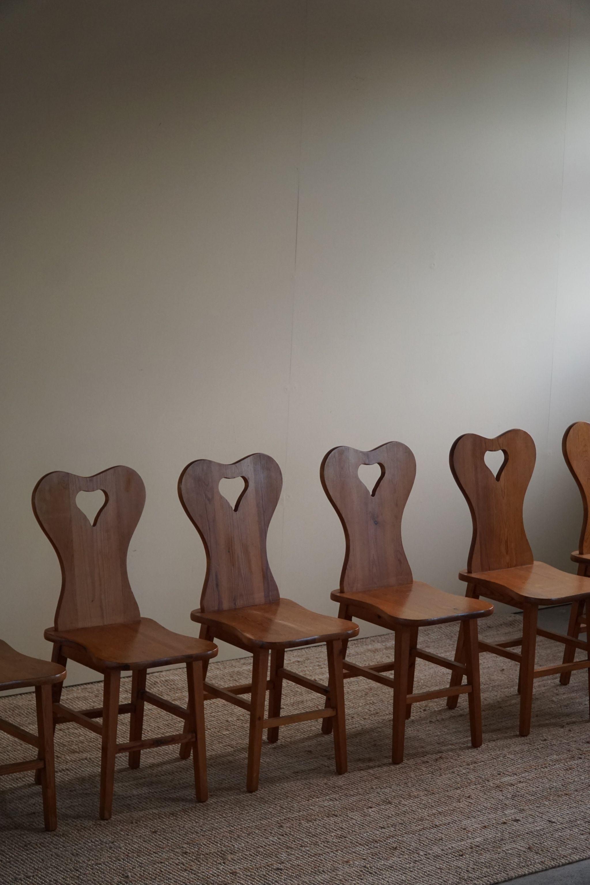 Set of 6 Danish Heart Chairs in Solid Pine, Made in 1950s 12