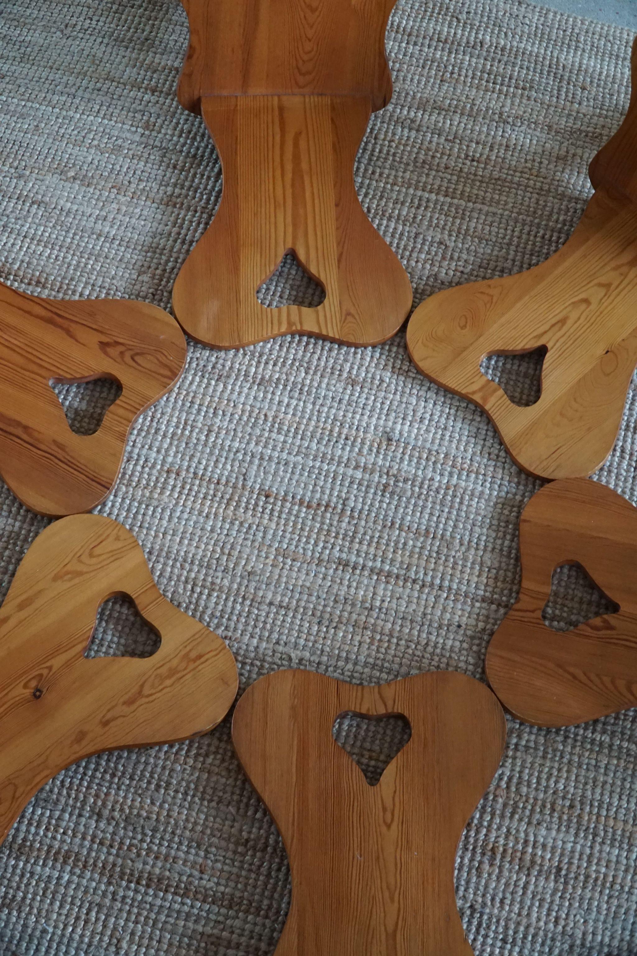 Set of 6 Danish Heart Chairs in Solid Pine, Made in 1950s 3