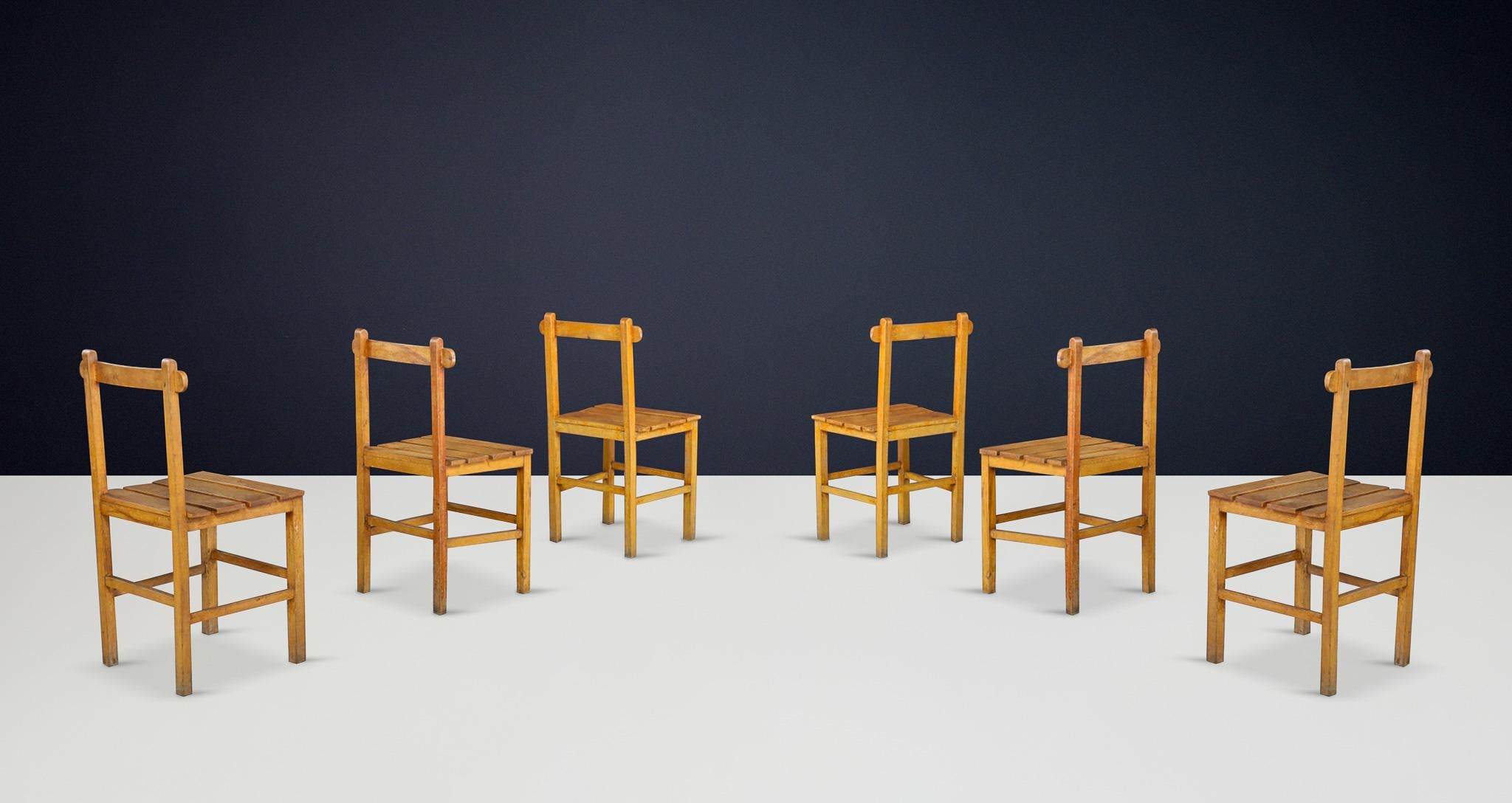 Mid-Century Modern Set of 6 Primitive Rustic Beech Dining Chairs, France, 1950s For Sale