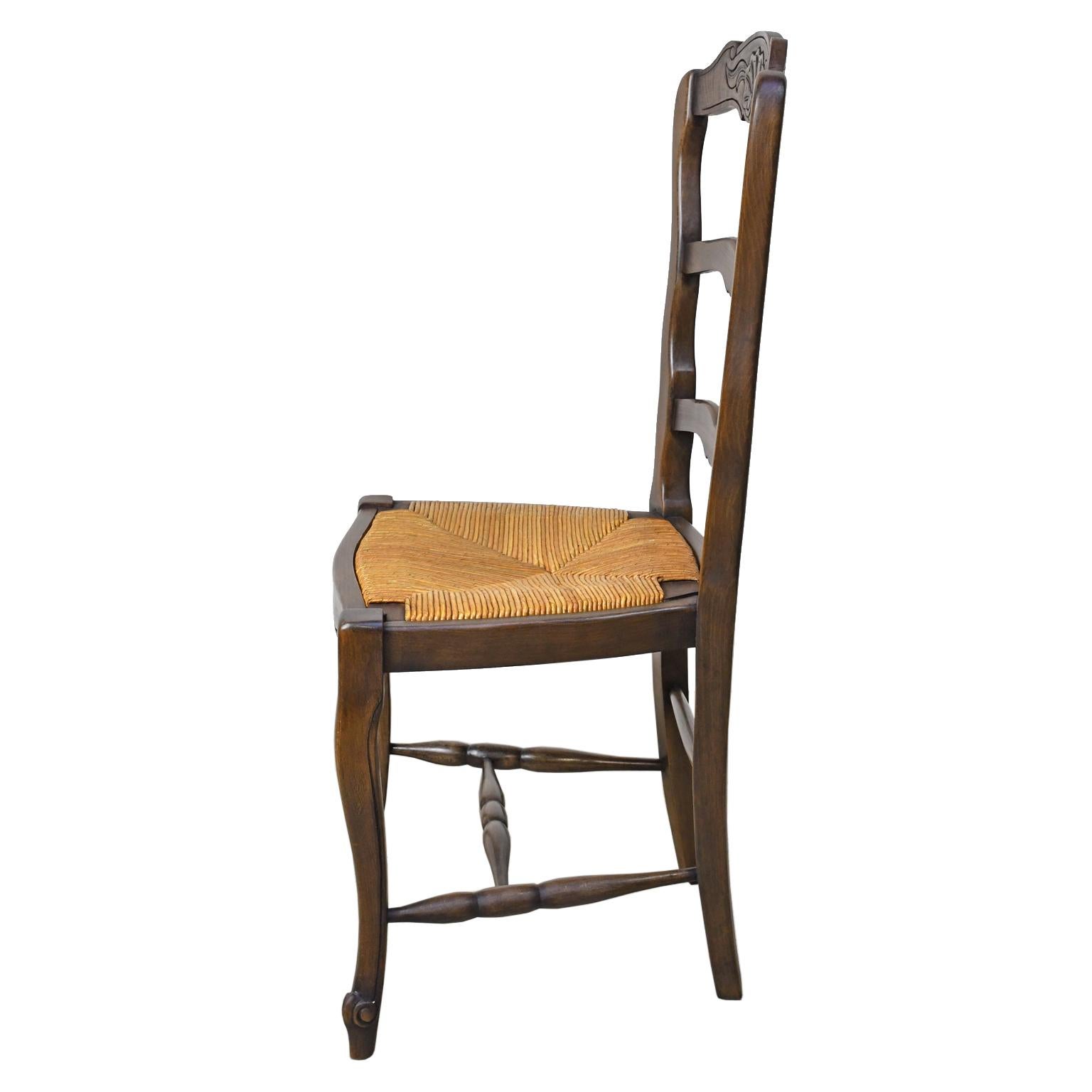 Carved Set of 6 Provincial French Ladder Back Chairs, in Walnut Finish, circa 1900-1920