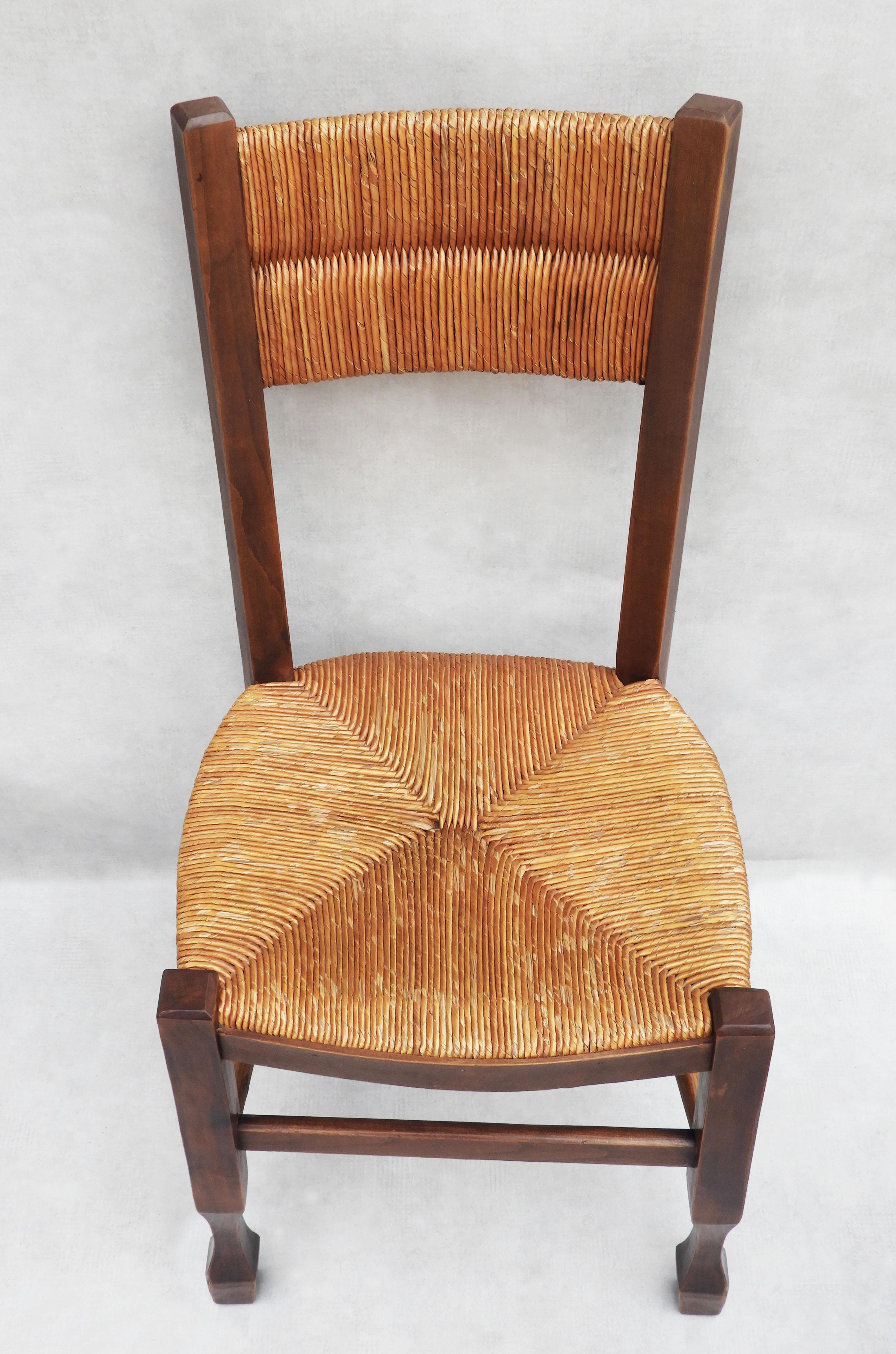 Conjunto de 6 sillas provinciales francesas de junco tejido C1950s Rush en venta