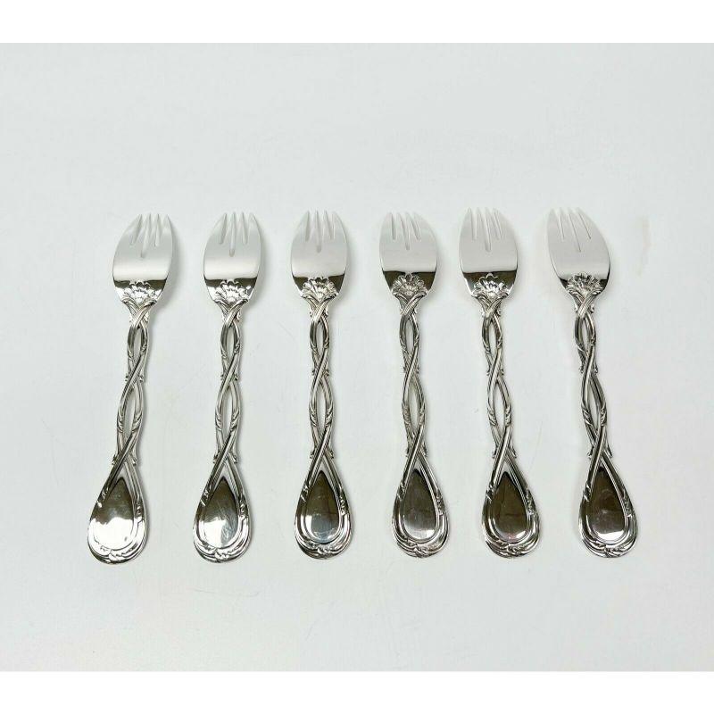 Set of 6 Puiforcat French Sterling Silver Salad or Luncheon Forks in Royal In Good Condition In Gardena, CA