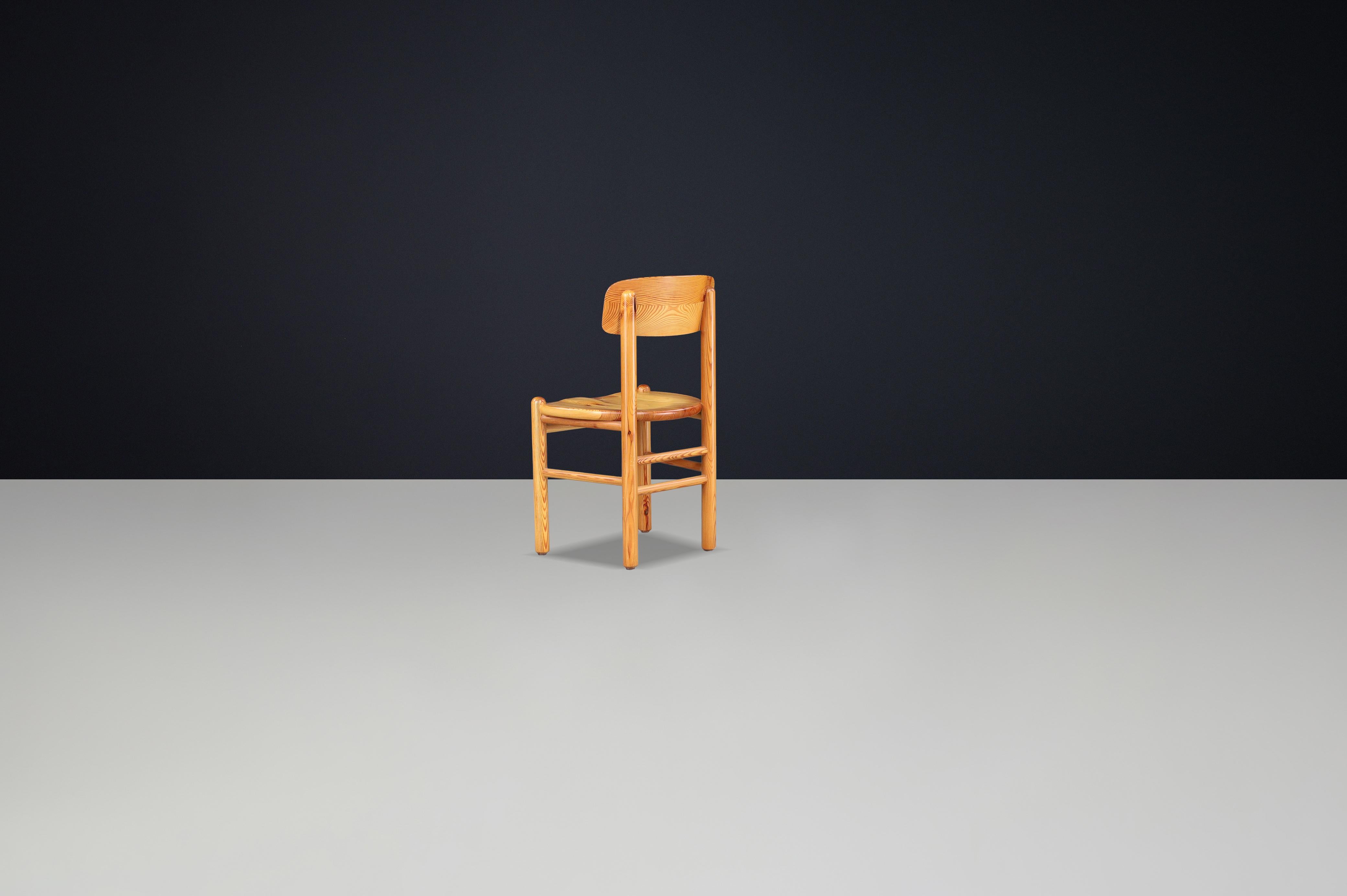 Set of 6 Rainer Daumiller Dining Chairs in Pine for Hirtshals Sawmill, Denmark In Good Condition For Sale In Almelo, NL