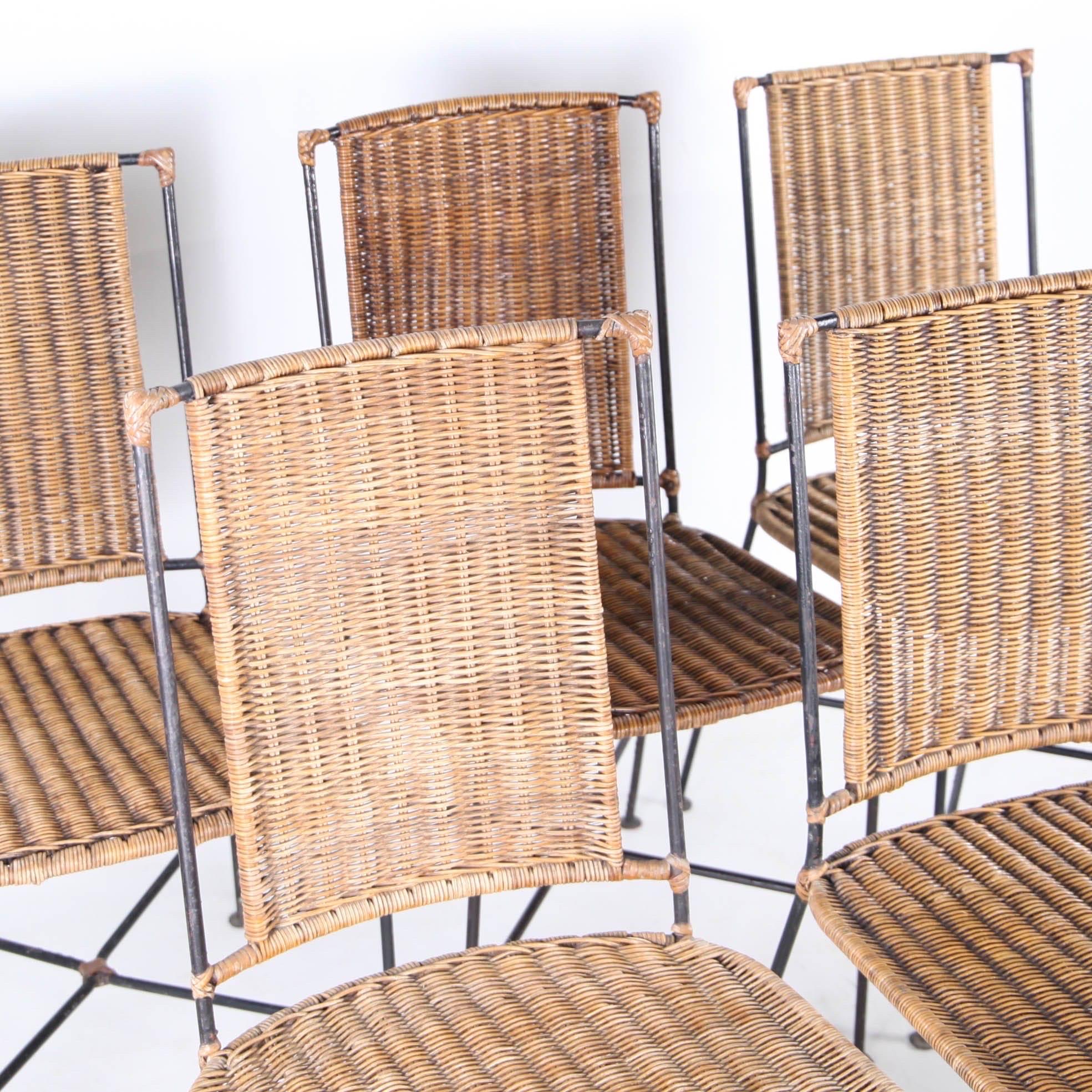Ensemble de 6 chaises en rotin et en fer Bon état - En vente à Isle Sur Sorgue, FR