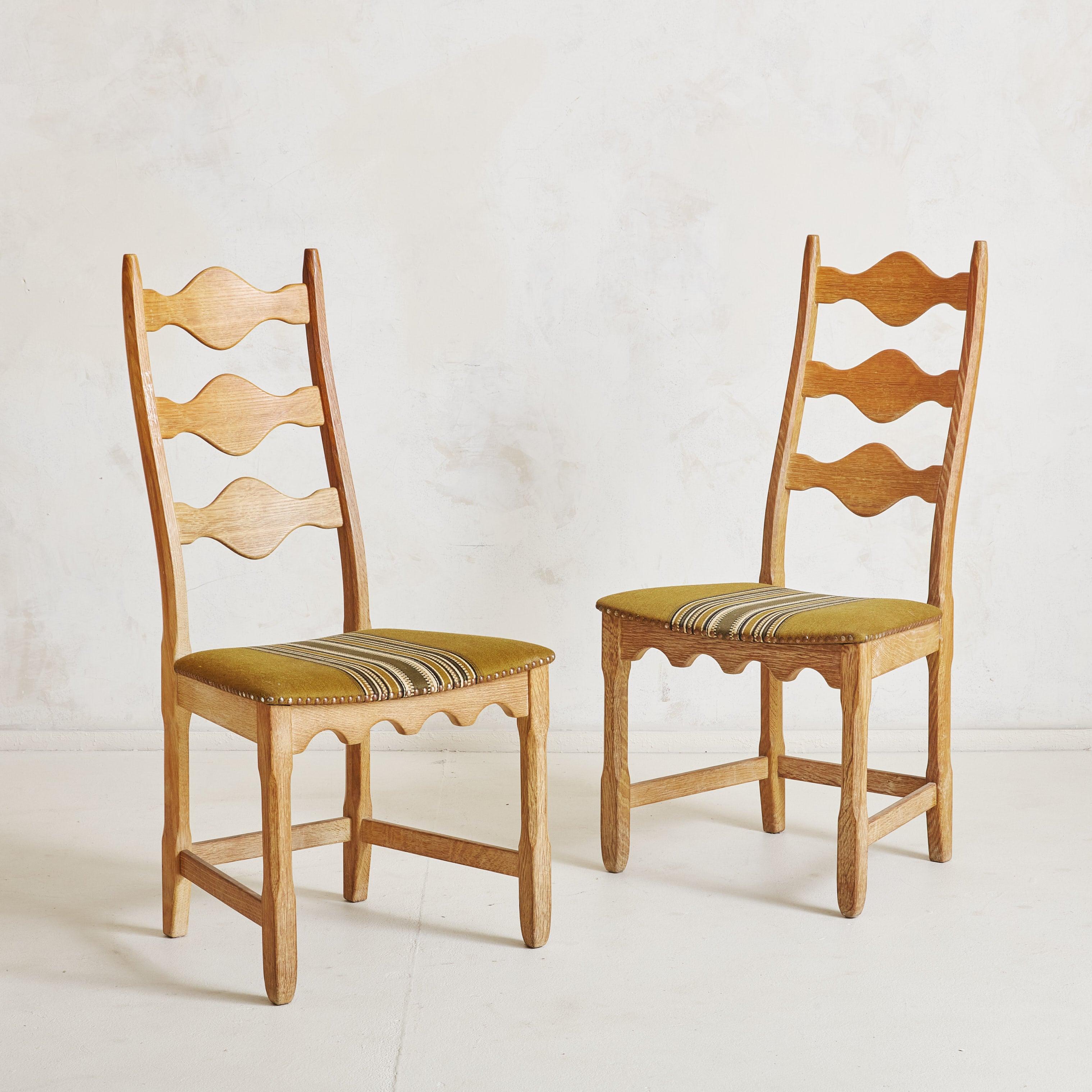 Danese Set di 6 sedie da pranzo 'Razor Blade' in Oak di Henning Kjærnulf, Danimarca, anni '60 in vendita