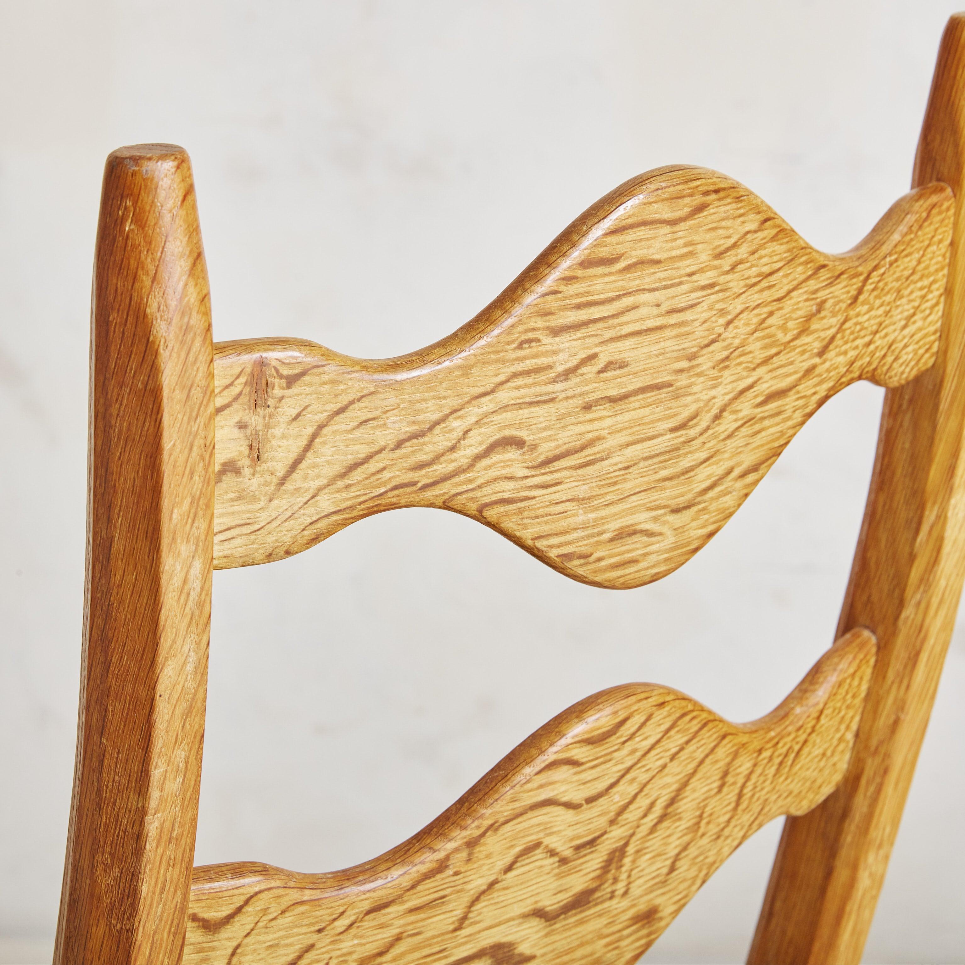 Metà XX secolo Set di 6 sedie da pranzo 'Razor Blade' in Oak di Henning Kjærnulf, Danimarca, anni '60 in vendita