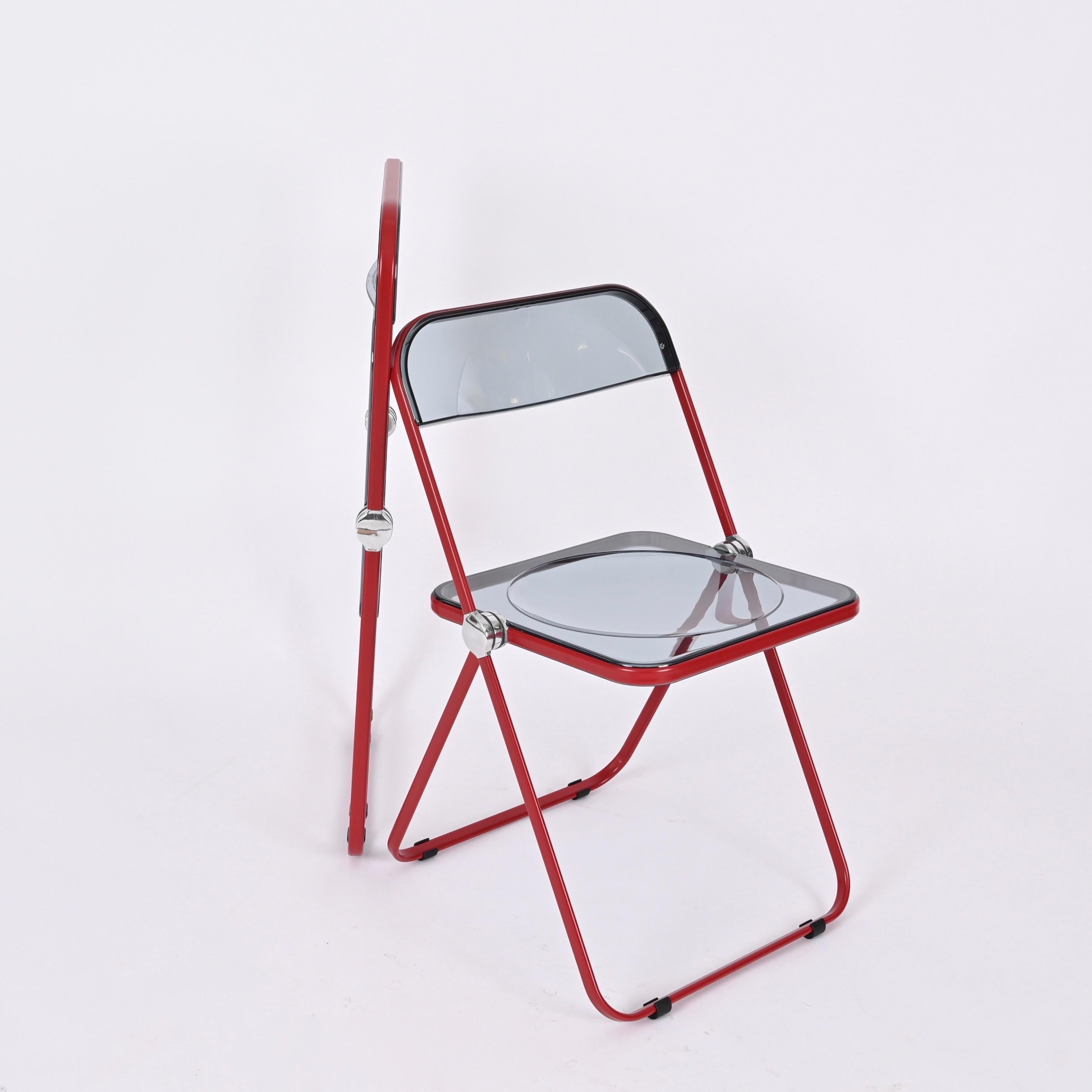 Set of 6 Red and Smoked Lucite Plia folding chairs by Piretti for Castelli Italy For Sale 4