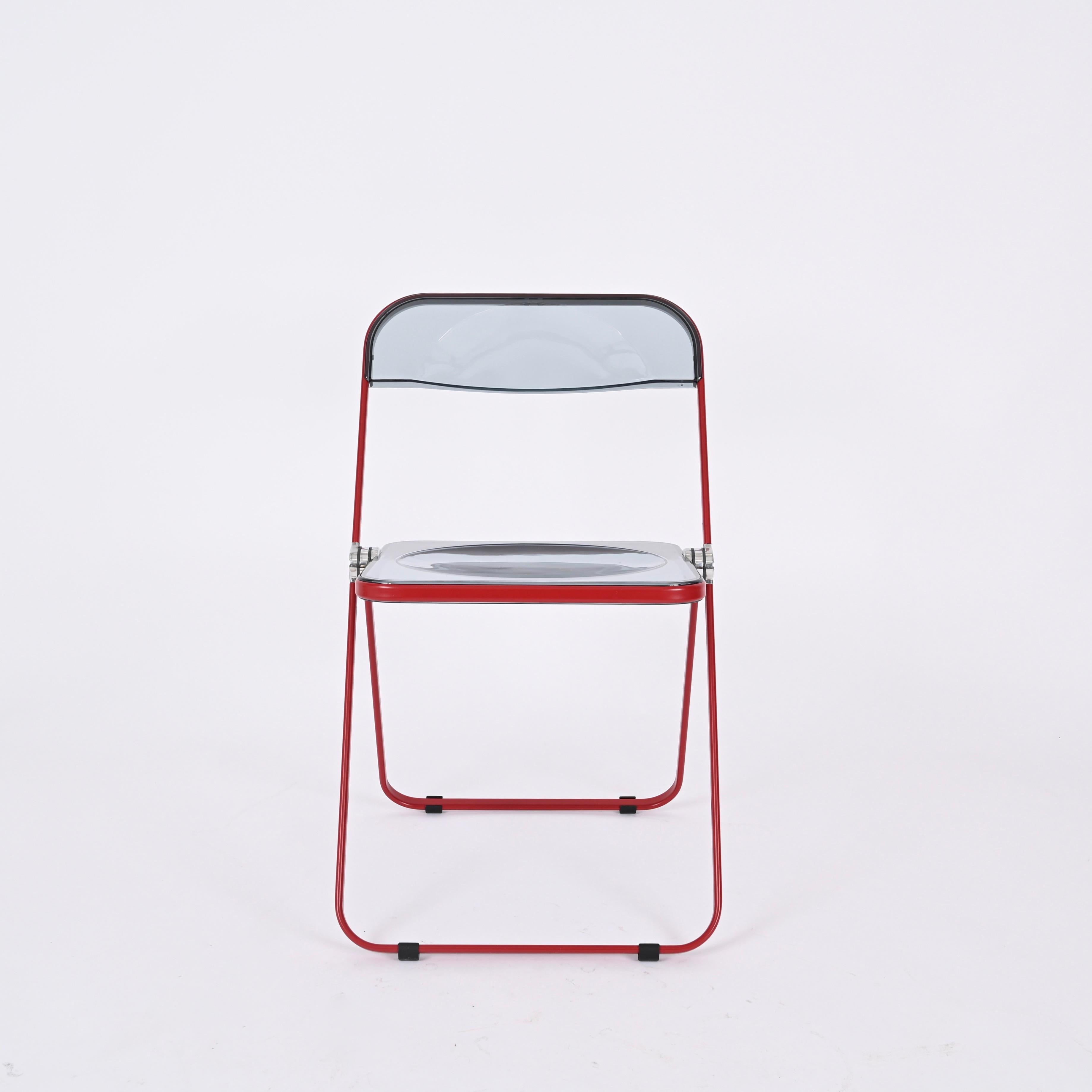 Set of 6 Red and Smoked Lucite Plia folding chairs by Piretti for Castelli Italy For Sale 7