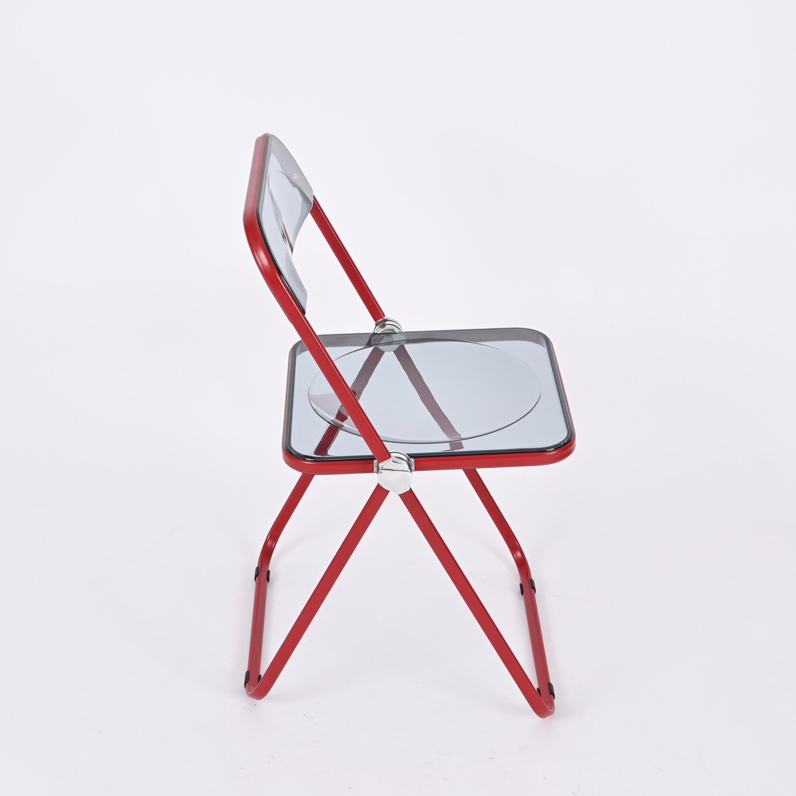 Mid-Century Modern Set of 6 Red and Smoked Lucite Plia folding chairs by Piretti for Castelli Italy For Sale