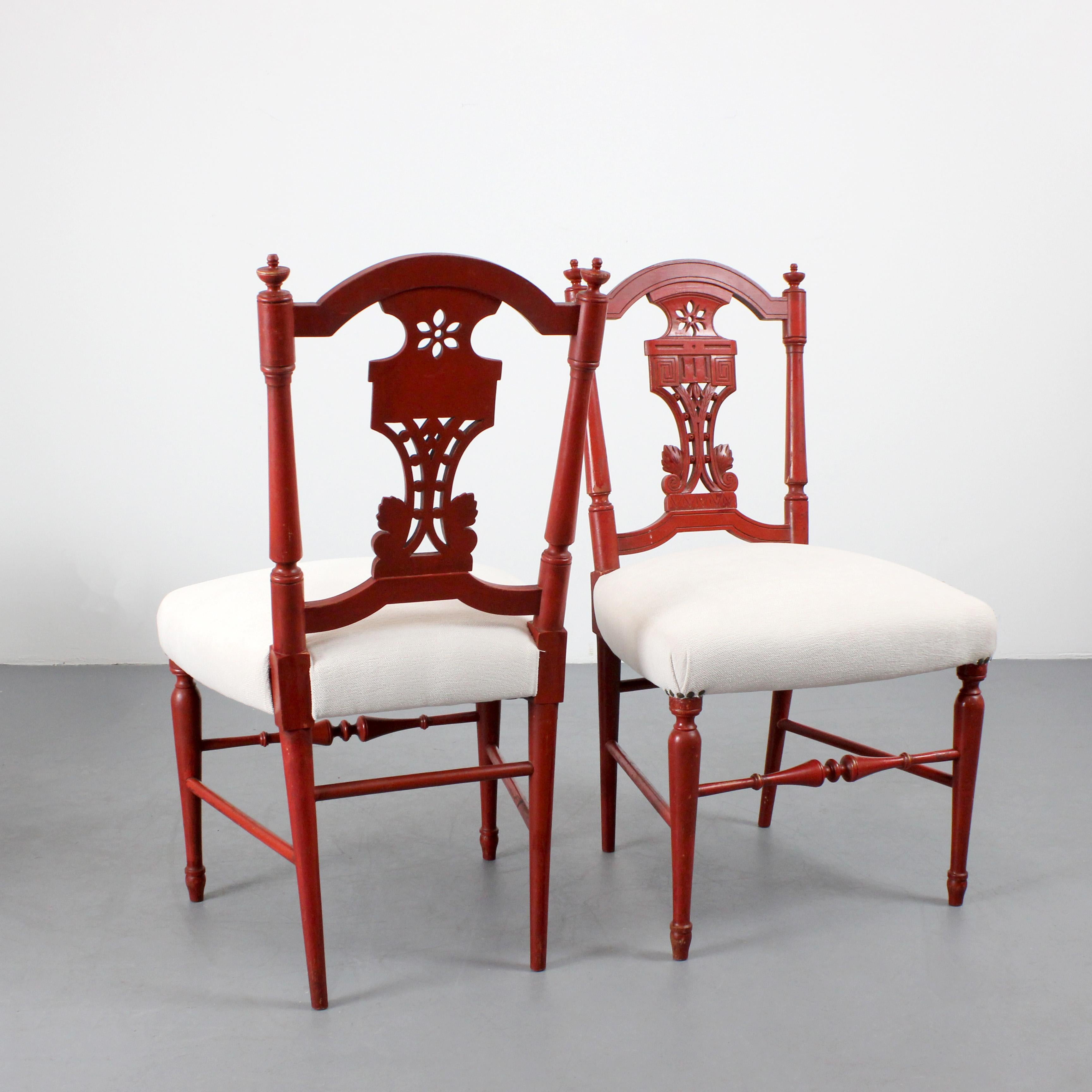 Early 20th Century Set of 6 red lacquered wooden chairs in Neoclassical style For Sale