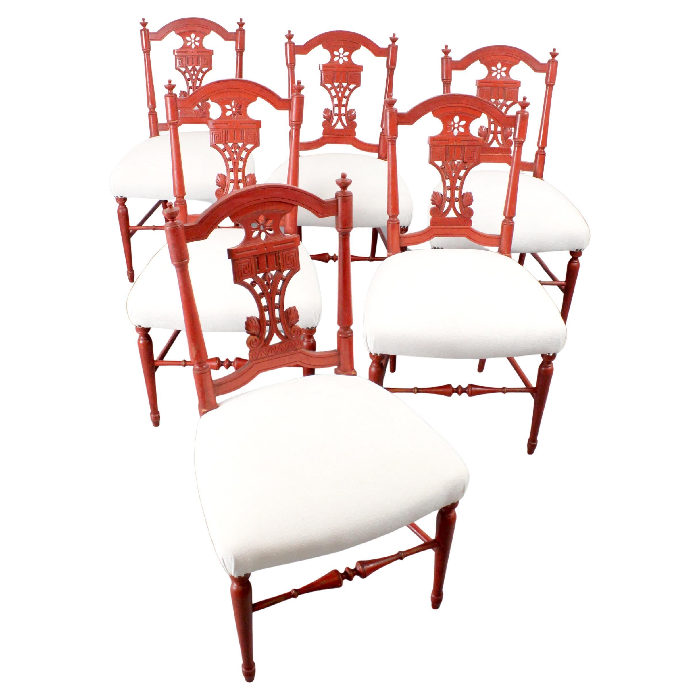 Set of 6 red lacquered wooden chairs in Neoclassical style For Sale