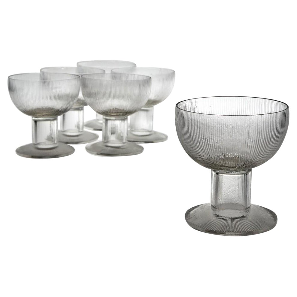 Set of 6 Rene Lalique Wingen Pattern Champagne Glasses, Designed 1926