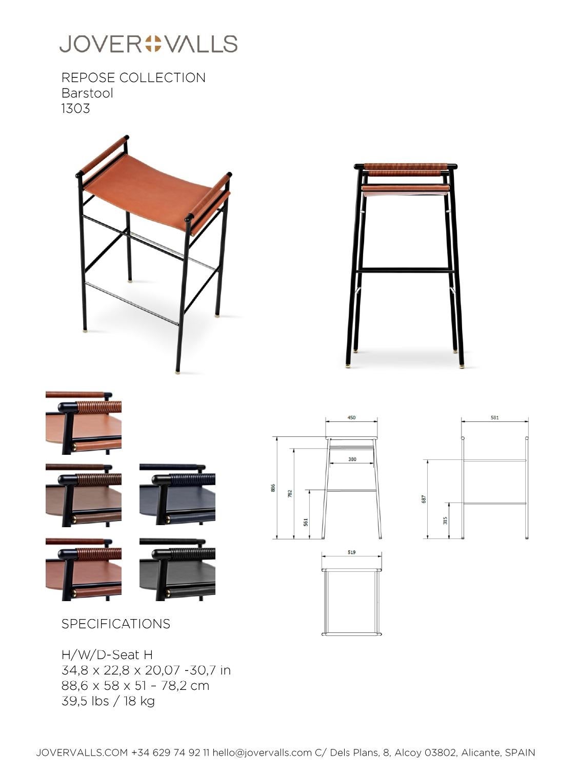 Ensemble de 6 tabourets de bar contemporains en cuir naturel pour fumeurs et métal en caoutchouc noir en vente 6