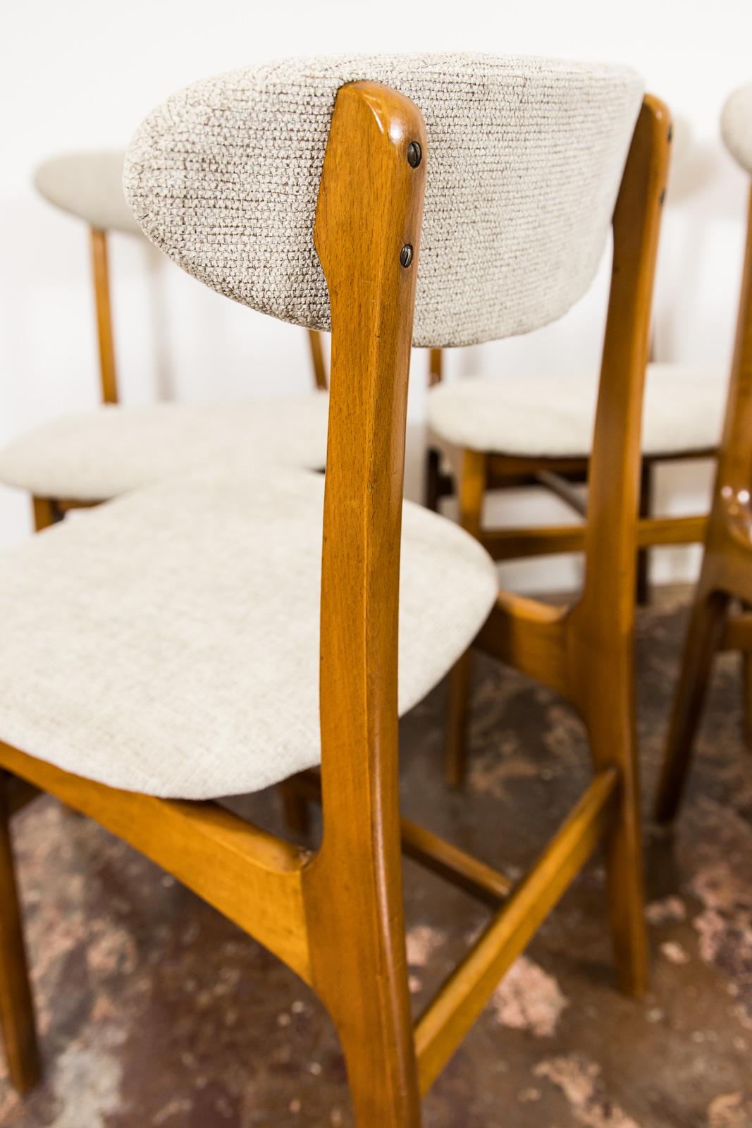 Set of 6 Restored Beige Dining Chairs by Rajmund Teofil Hałas, 1960's 8