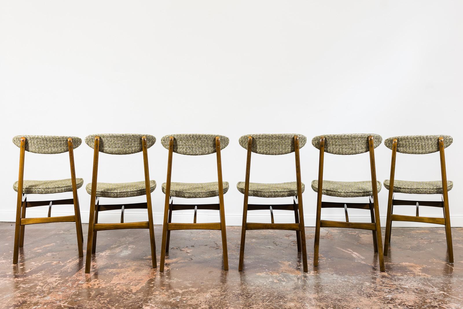 Mid-Century Modern Set of 6 restored dining chairs by Rajmund Teofil Hałas 1960's