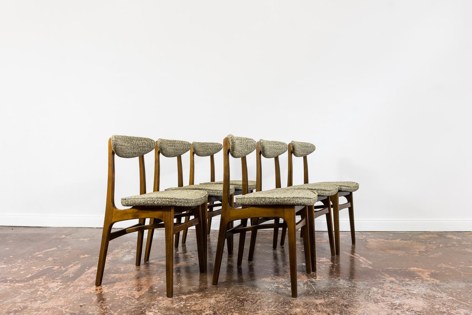 Polish Set of 6 restored dining chairs by Rajmund Teofil Hałas 1960's