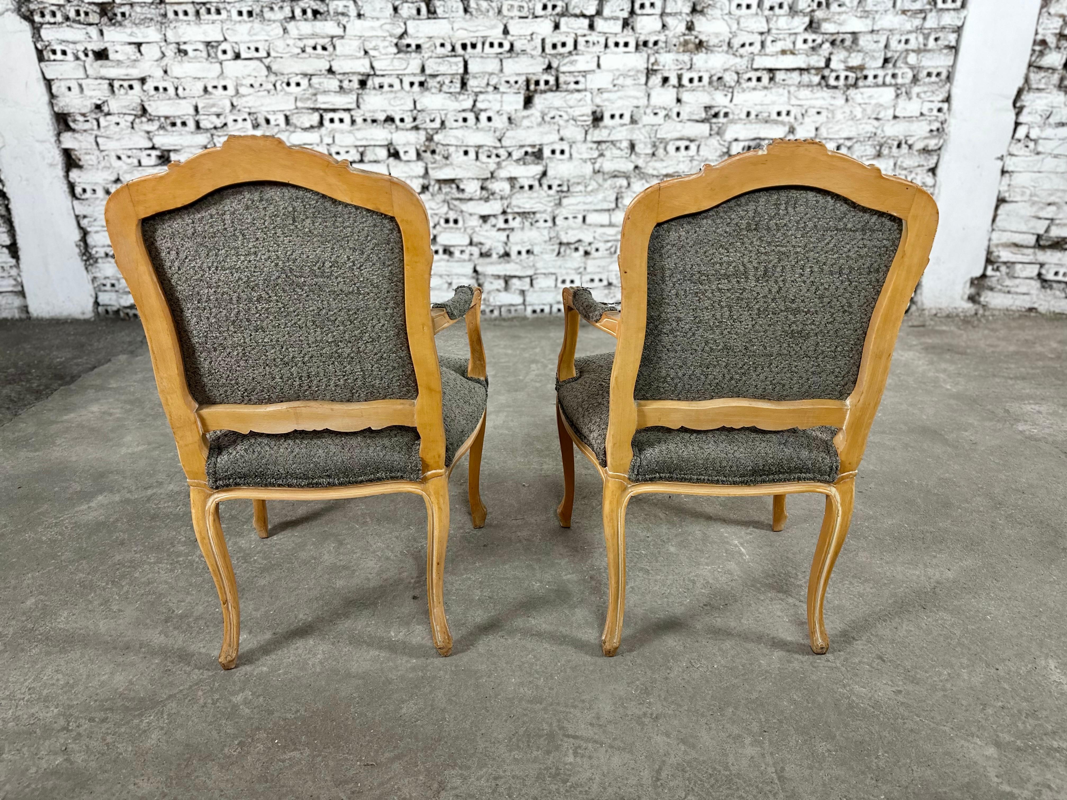 Set of 6 Reupholstered French Louis XV Dining Chairs 14